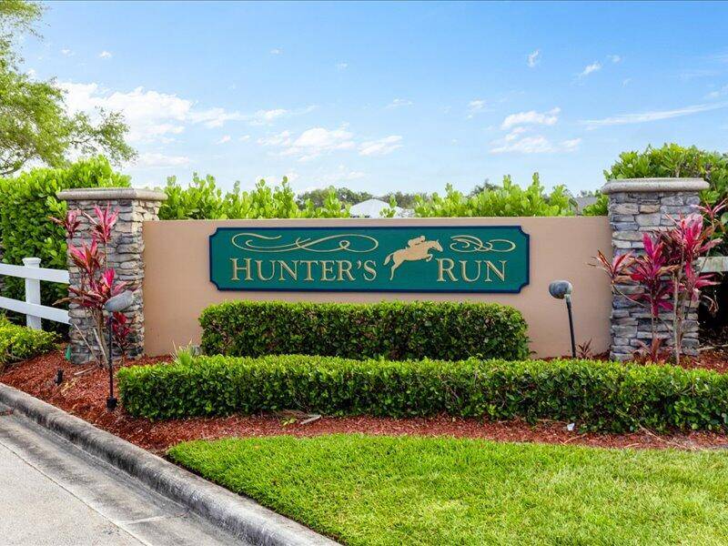 Vero Beach, FL 32968,1020 SW White Tail AVE