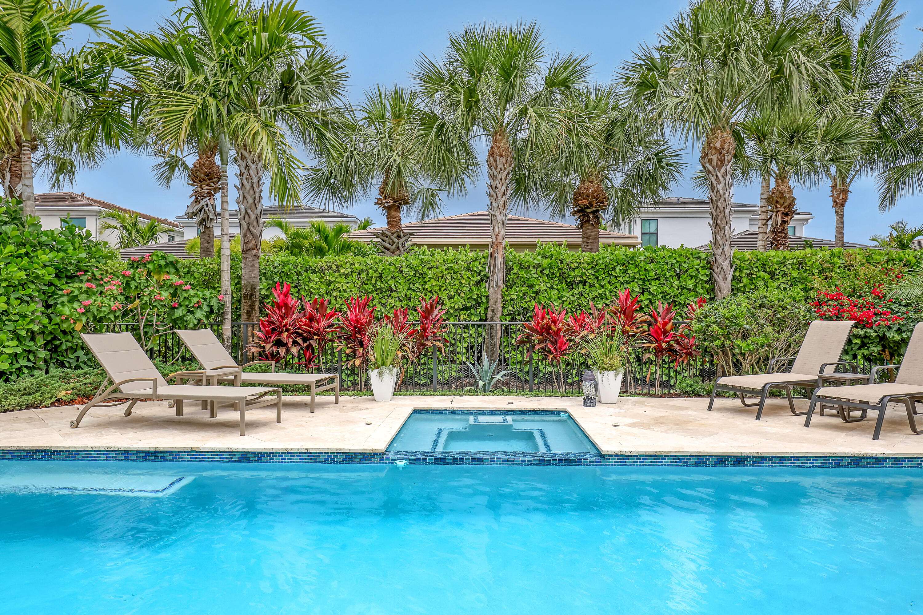 Palm Beach Gardens, FL 33418,13525 Artisan CIR