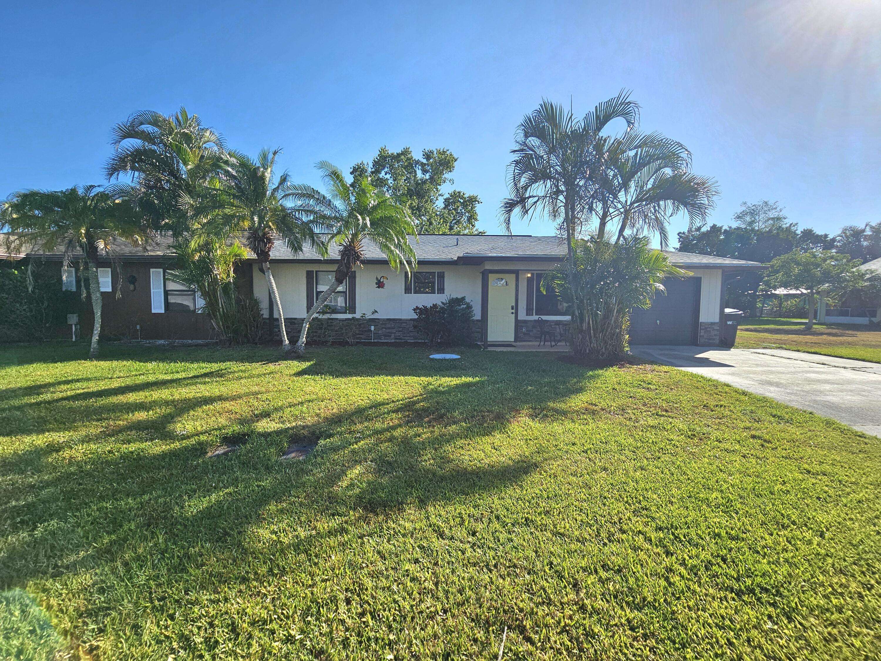 Okeechobee, FL 34974,5101 SE 44 ST