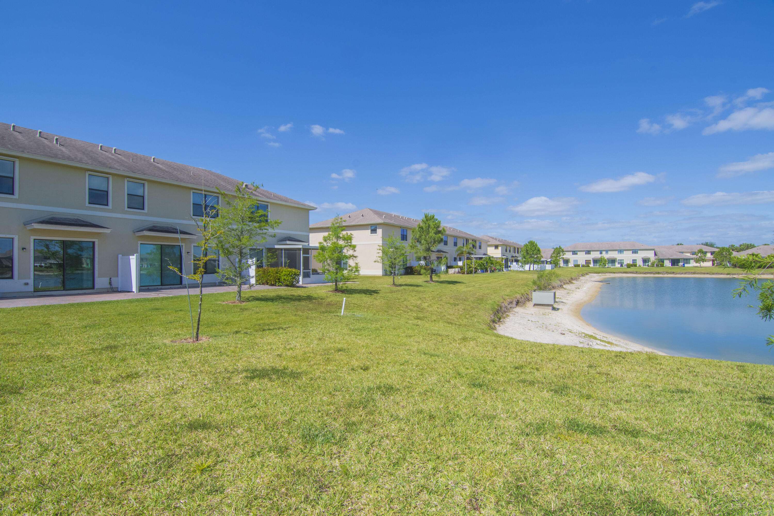 Vero Beach, FL 32966,10008 W Villa CIR