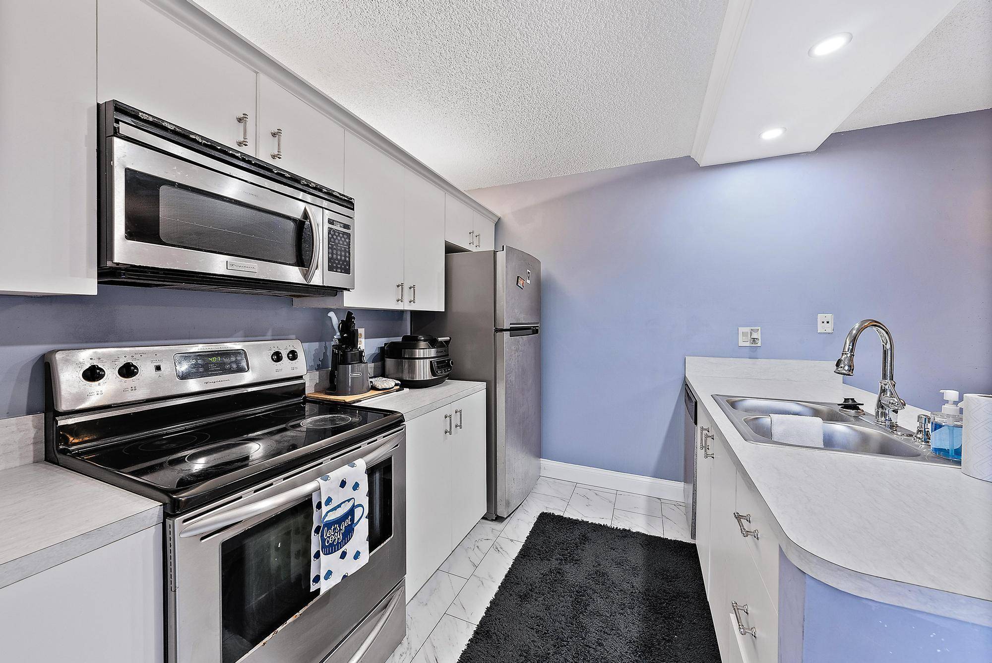 West Palm Beach, FL 33407,7105 71st WAY