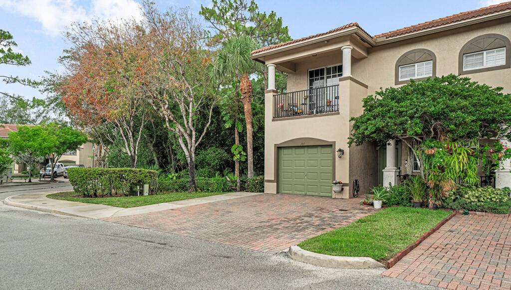 Lake Worth, FL 33463,6268 S Military TRL 101