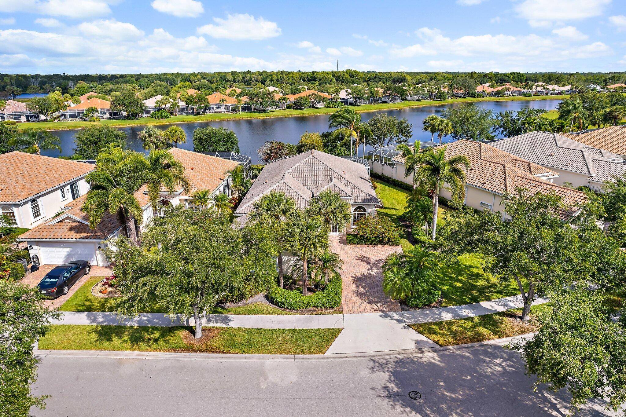Hobe Sound, FL 33455,8120 E Paurotis LN