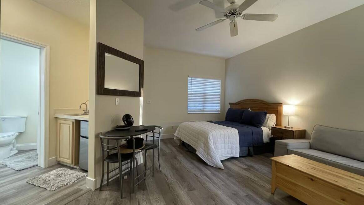 Port Saint Lucie, FL 34986,9812 Perfect DR B
