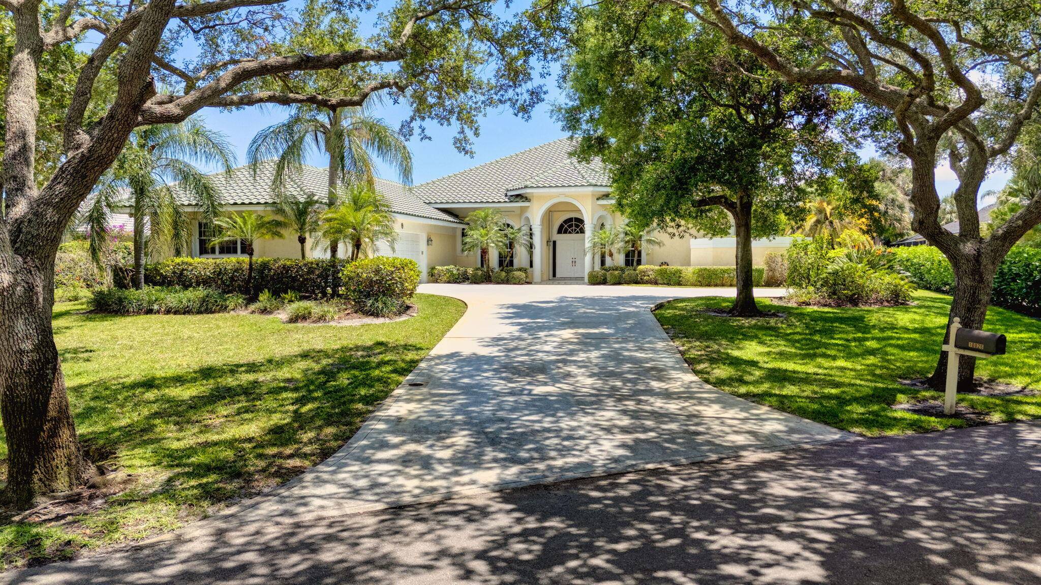 Tequesta, FL 33469,10026 SE Buttonwood WAY