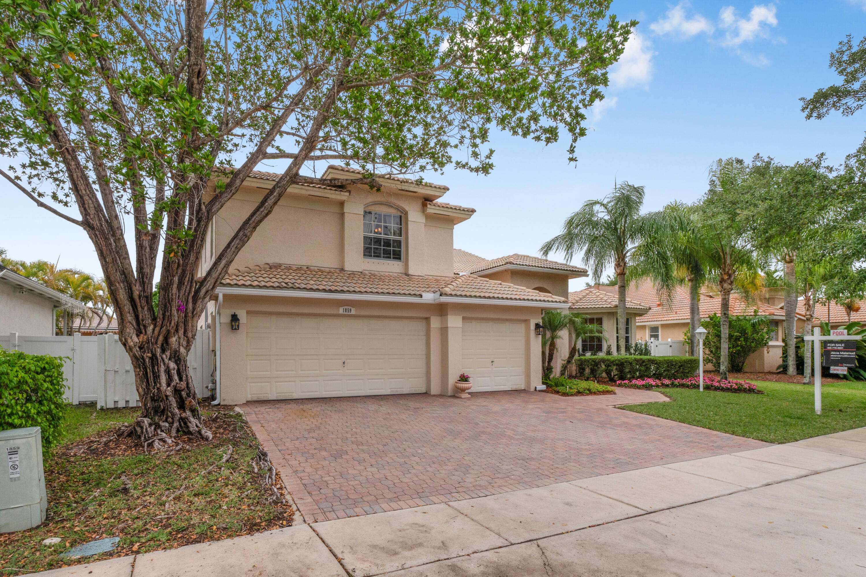 Pembroke Pines, FL 33028,1859 NW 139th AVE