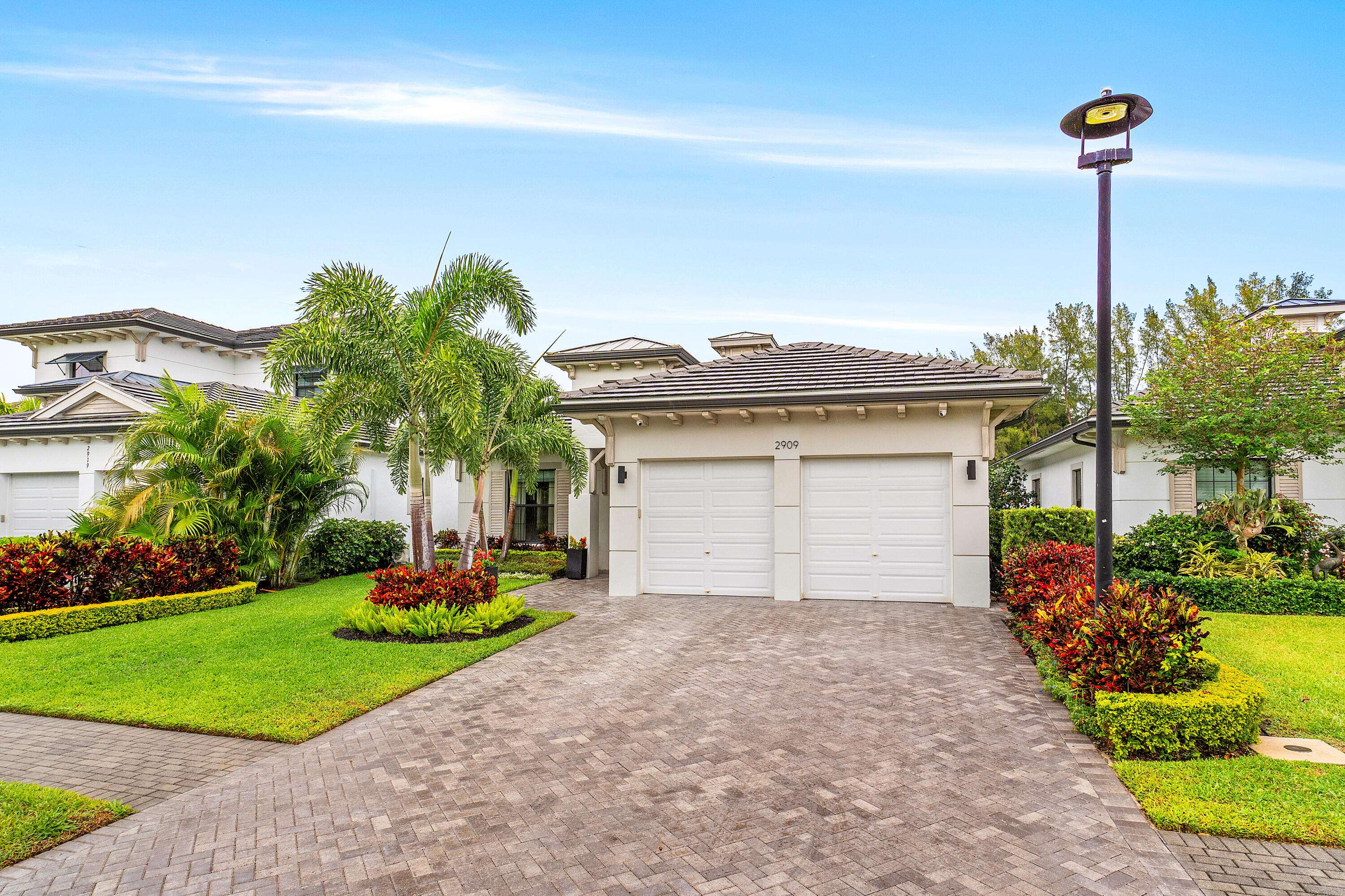 West Palm Beach, FL 33401,2909 Gin Berry WAY