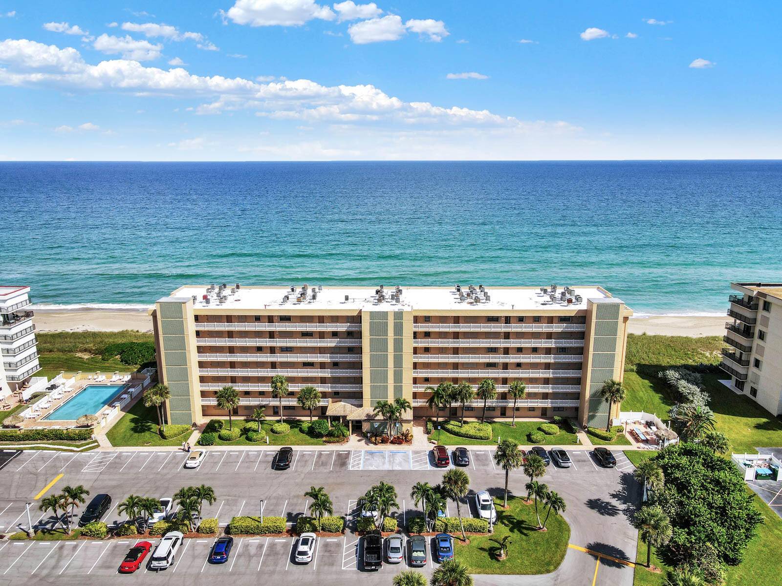 Jensen Beach, FL 34957,10200 S Ocean DR 303