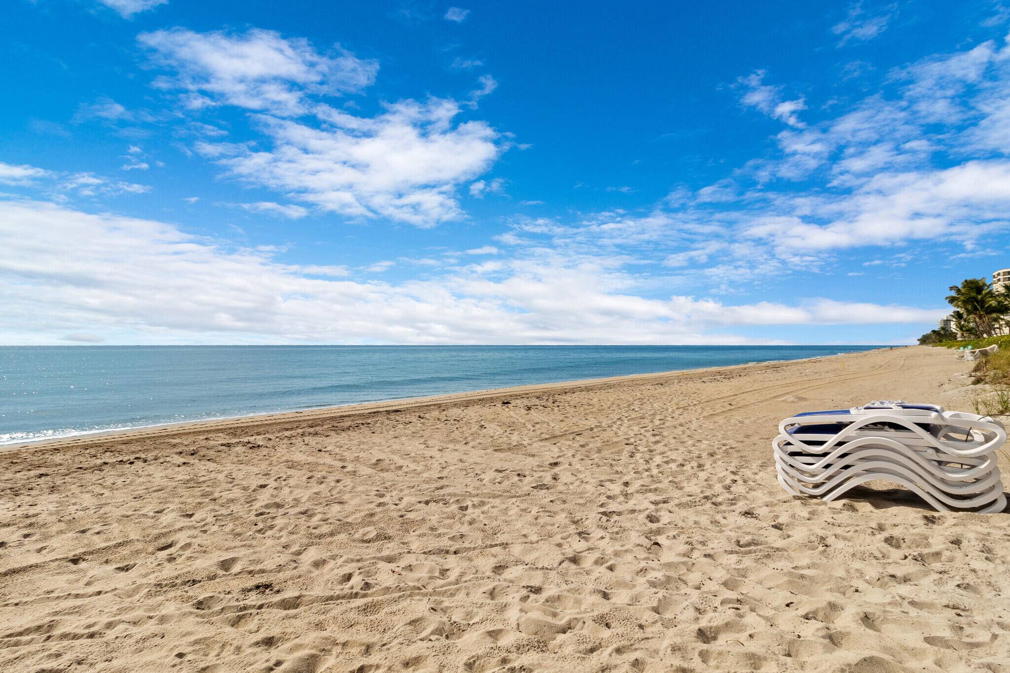 Highland Beach, FL 33487,2921 S Ocean BLVD 406