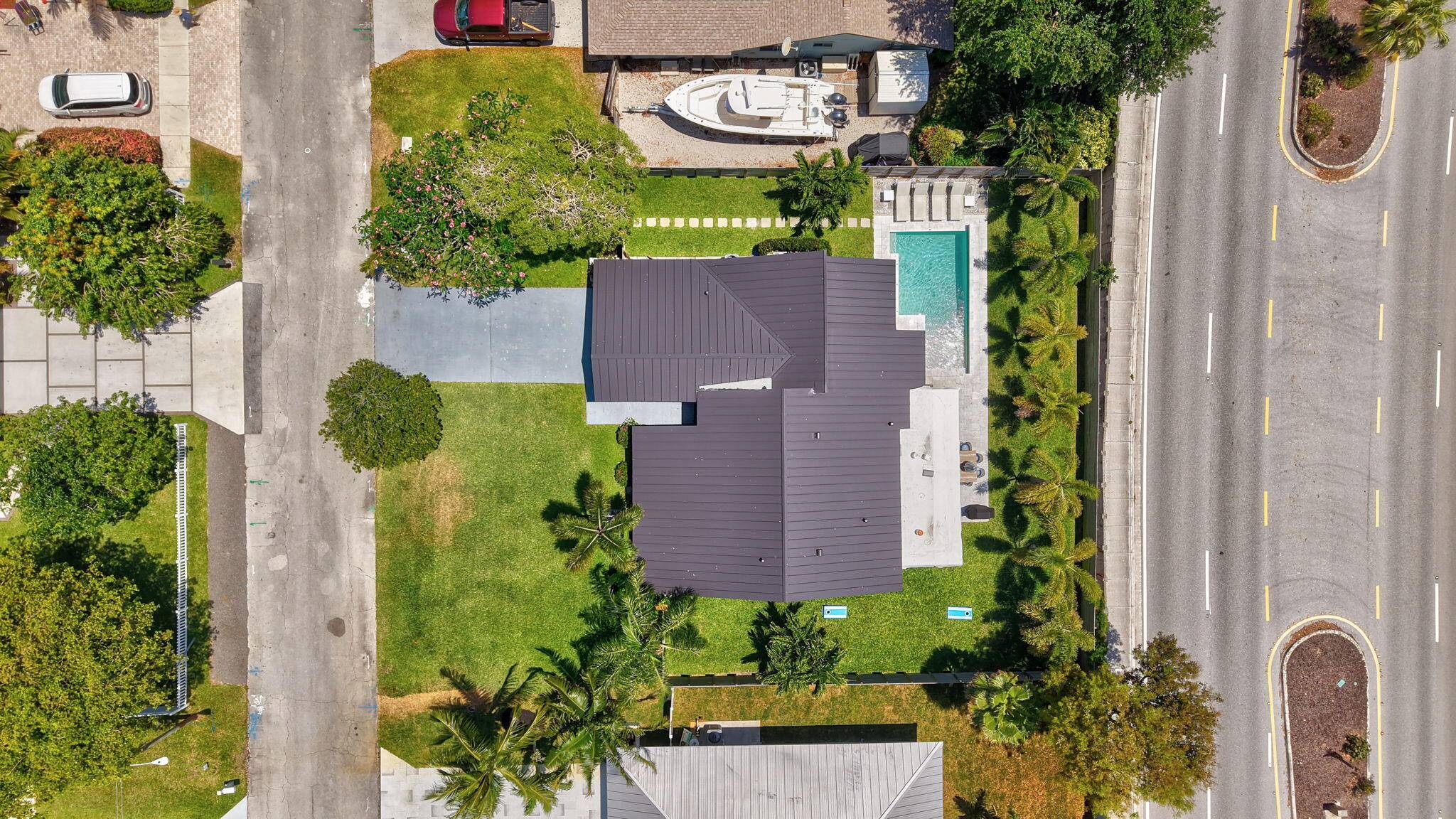 Delray Beach, FL 33444,620 Enfield RD