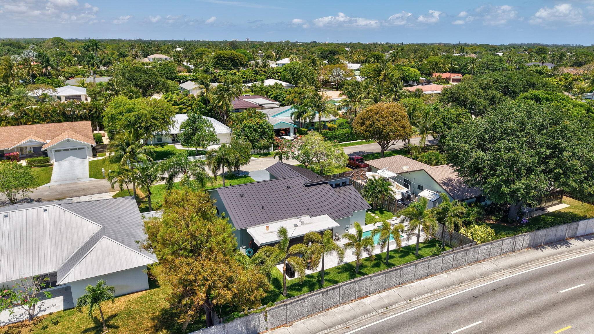 Delray Beach, FL 33444,620 Enfield RD