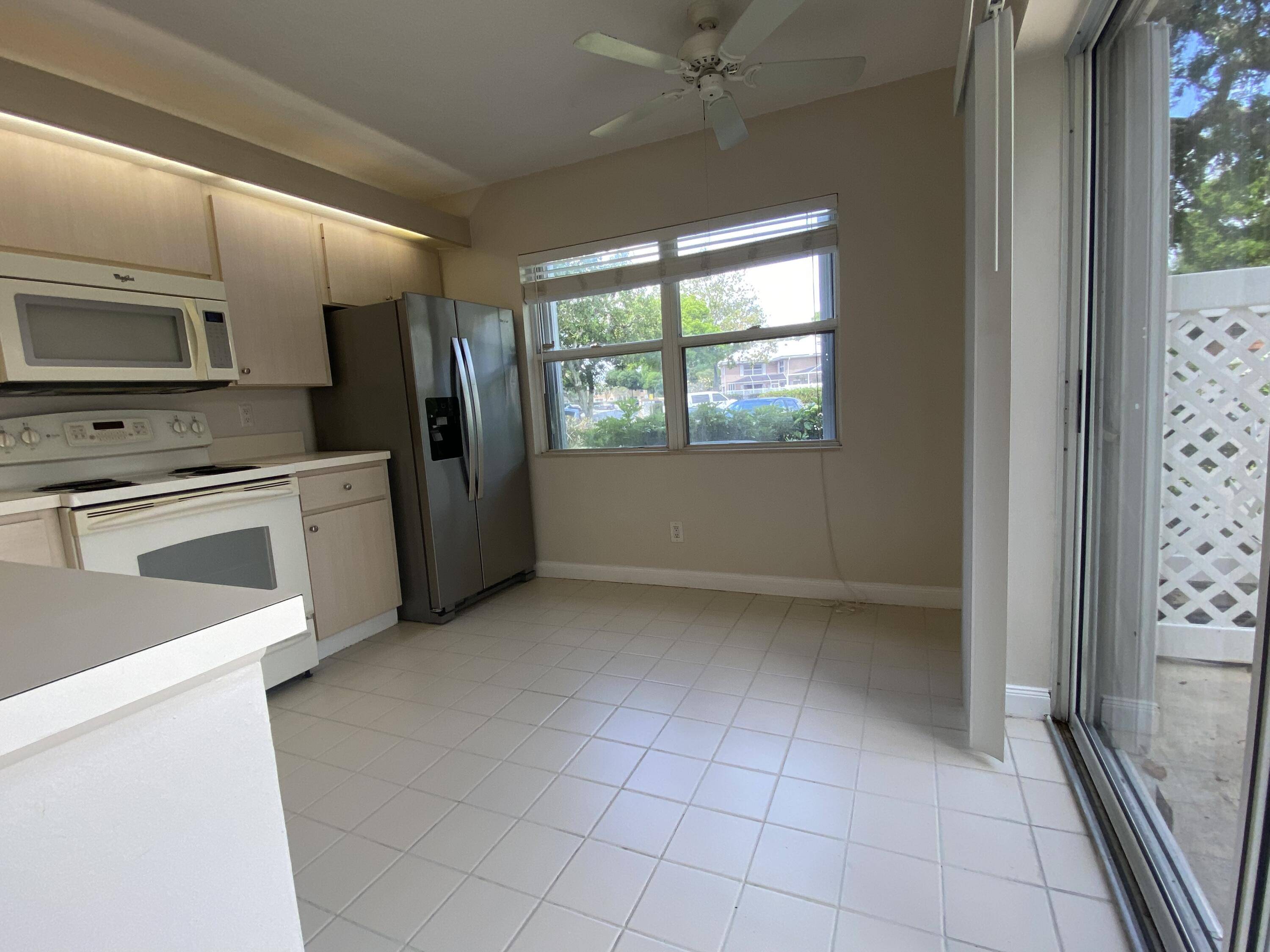 West Palm Beach, FL 33409,1941 Hartford CT