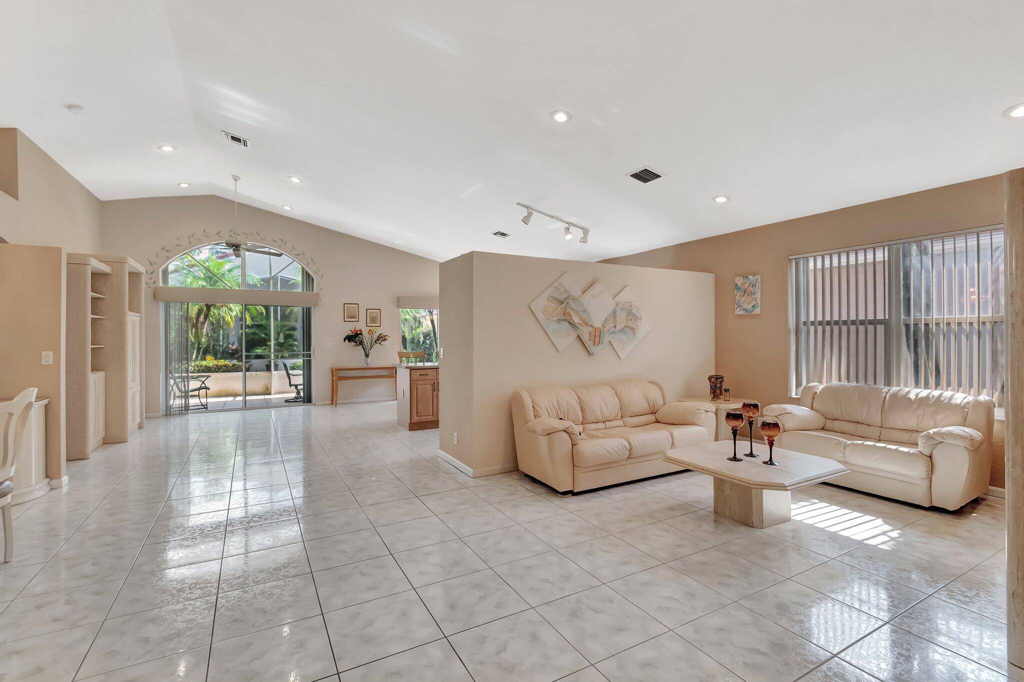 Boynton Beach, FL 33437,6463 Placid Lake LN