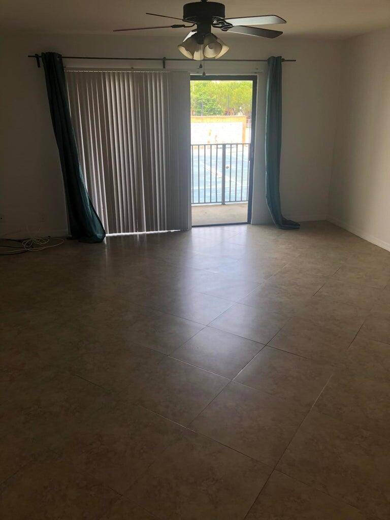 Deerfield Beach, FL 33442,65 Deer Creek RD H204