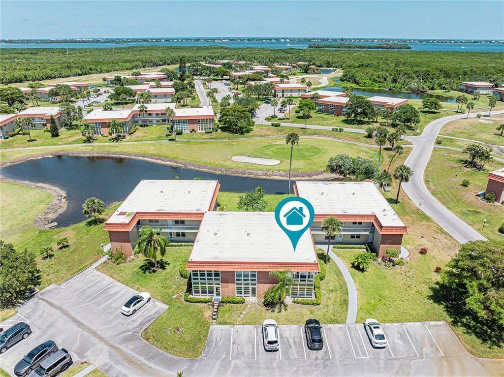 Vero Beach, FL 32962,66 Woodland DR 203