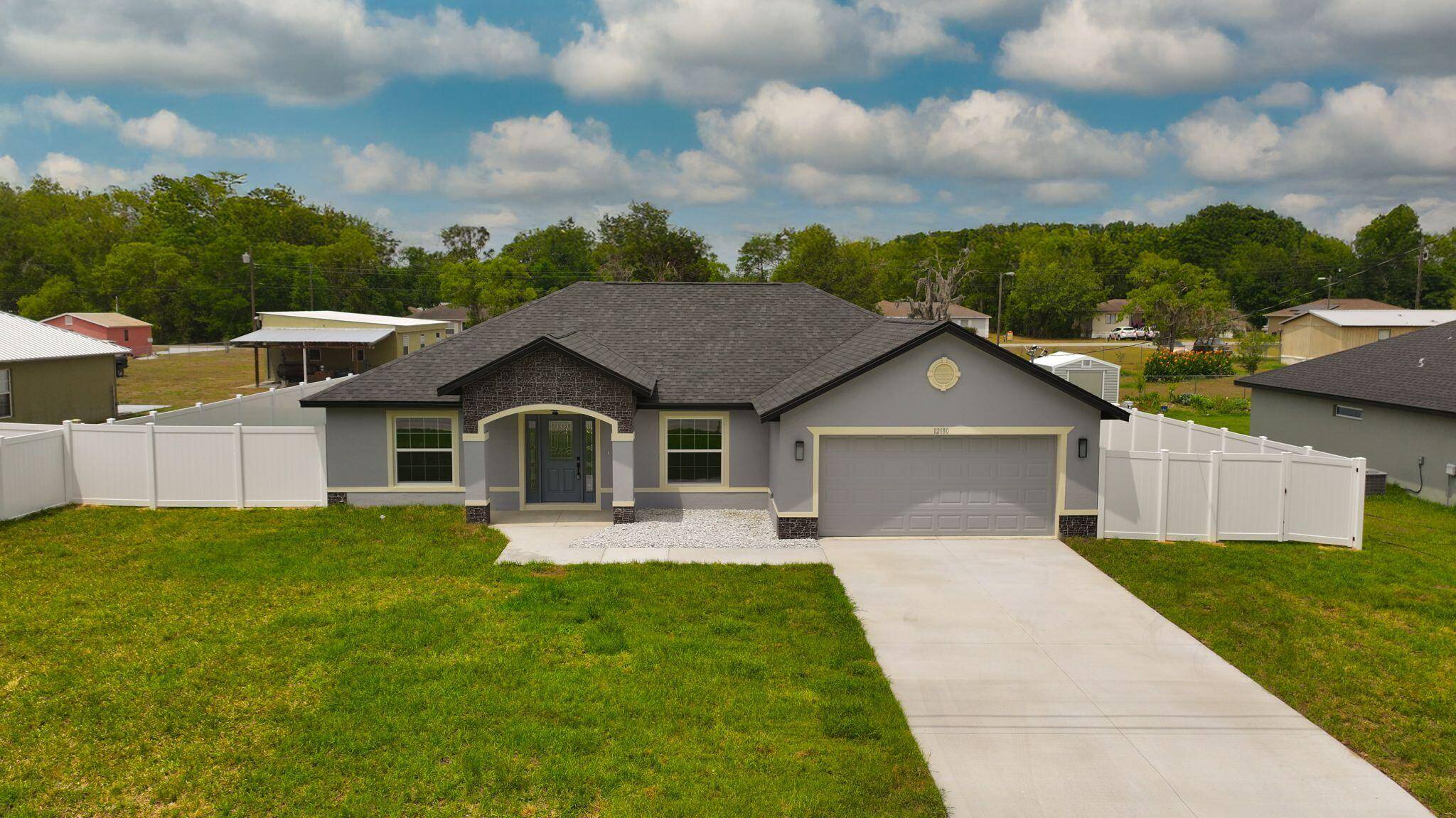 Belleview, FL 34420,12180 SE 89th TER
