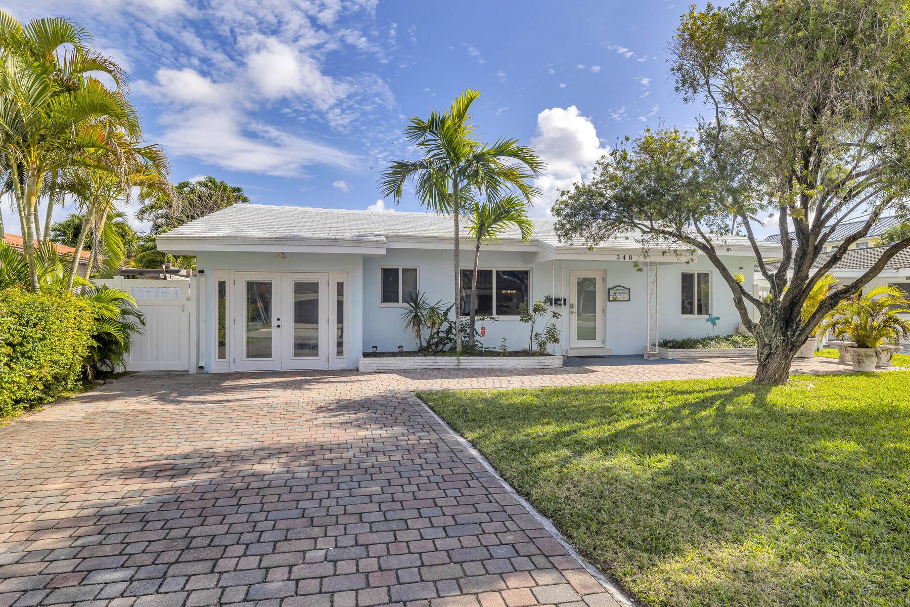 Deerfield Beach, FL 33441,348 SE 18th AVE