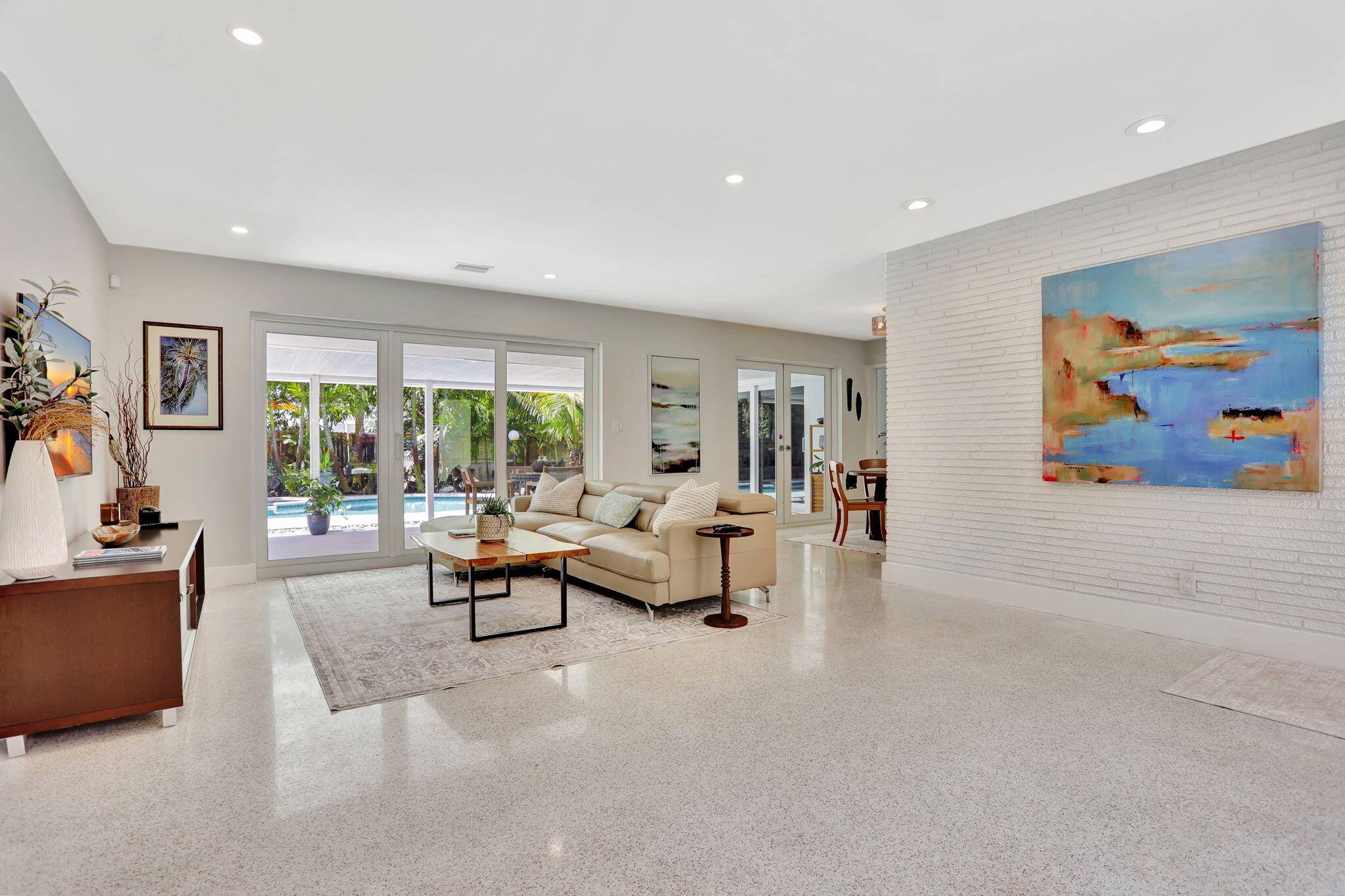 Oakland Park, FL 33334,1730 NE 40th CT