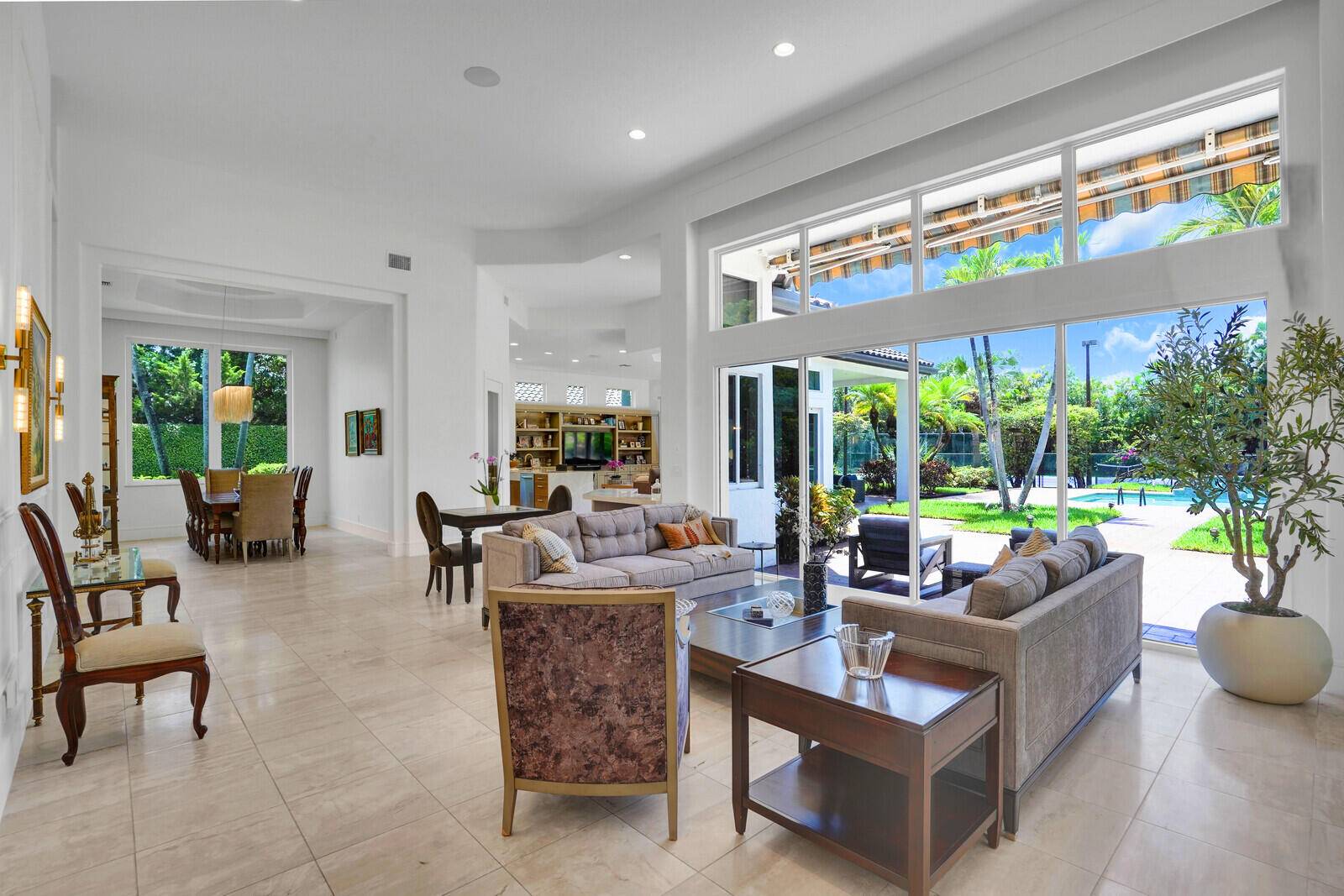 Boca Raton, FL 33496,18680 Long Lake DR