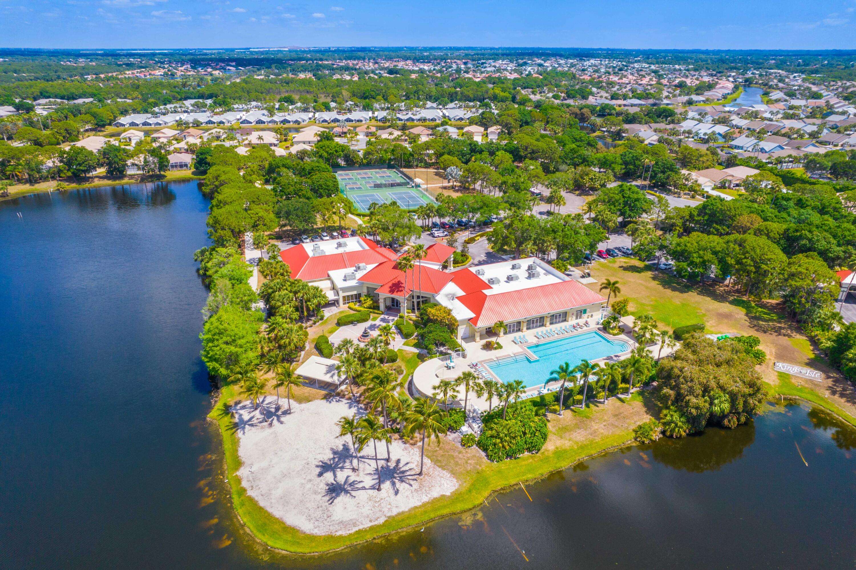 Port Saint Lucie, FL 34986,607 NW San Remo CIR