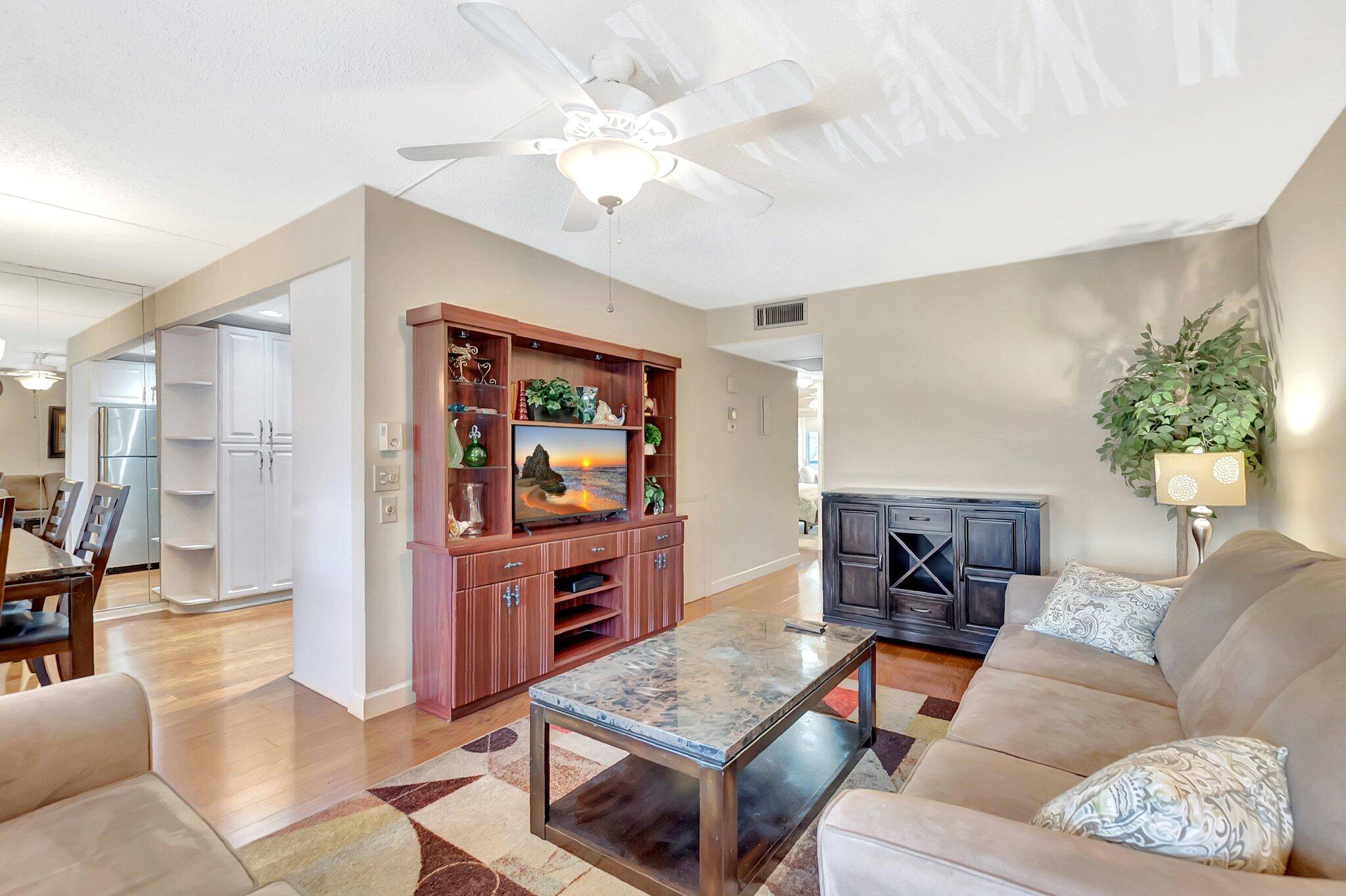 Boca Raton, FL 33434,3017 Lincoln A 3017