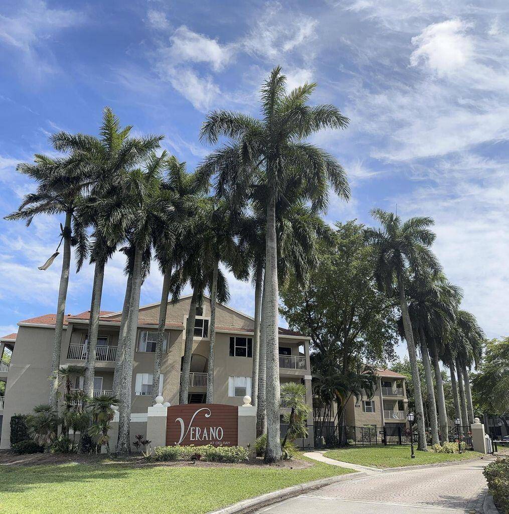Delray Beach, FL 33445,1760 Palm Cove BLVD 106