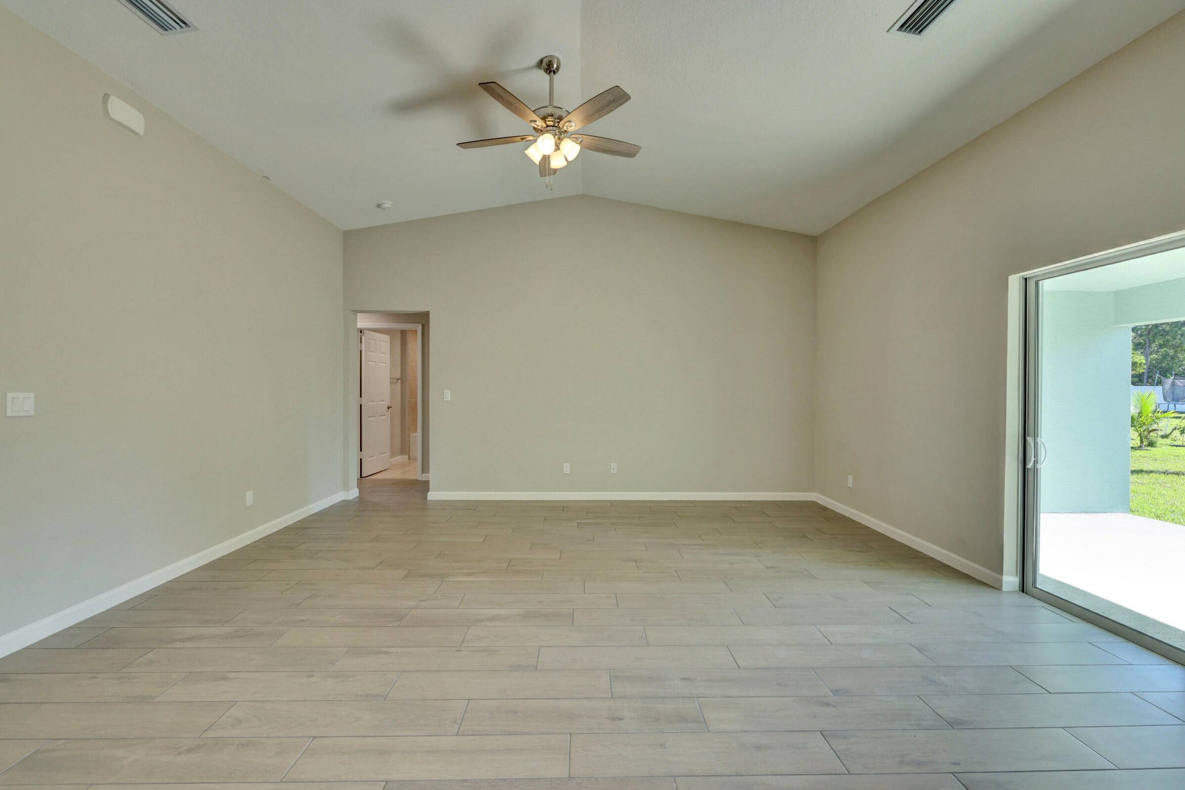 Port Saint Lucie, FL 34986,5800 NW Whitecap RD