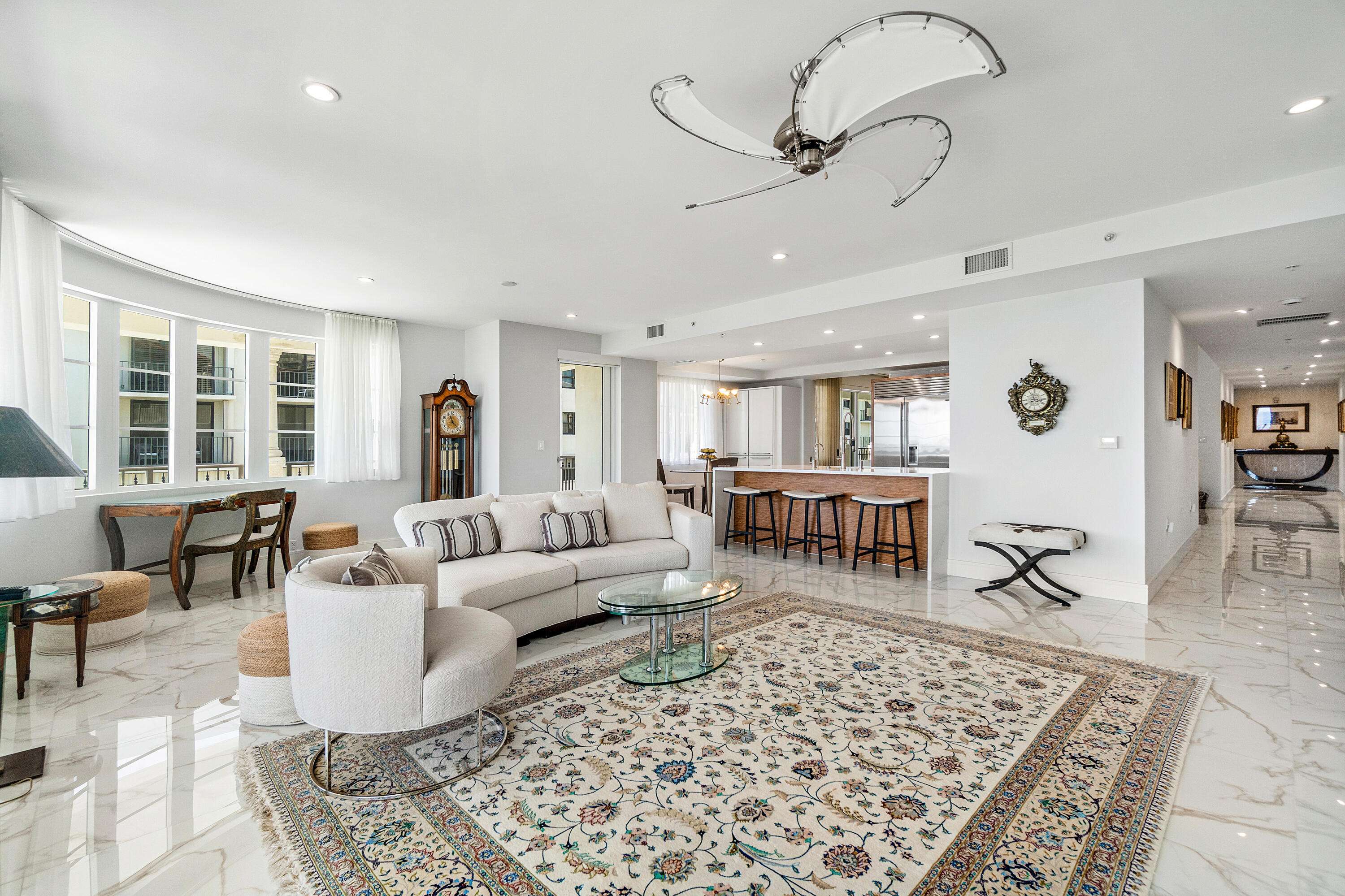 Palm Beach Shores, FL 33404,155 Ocean AVE 502