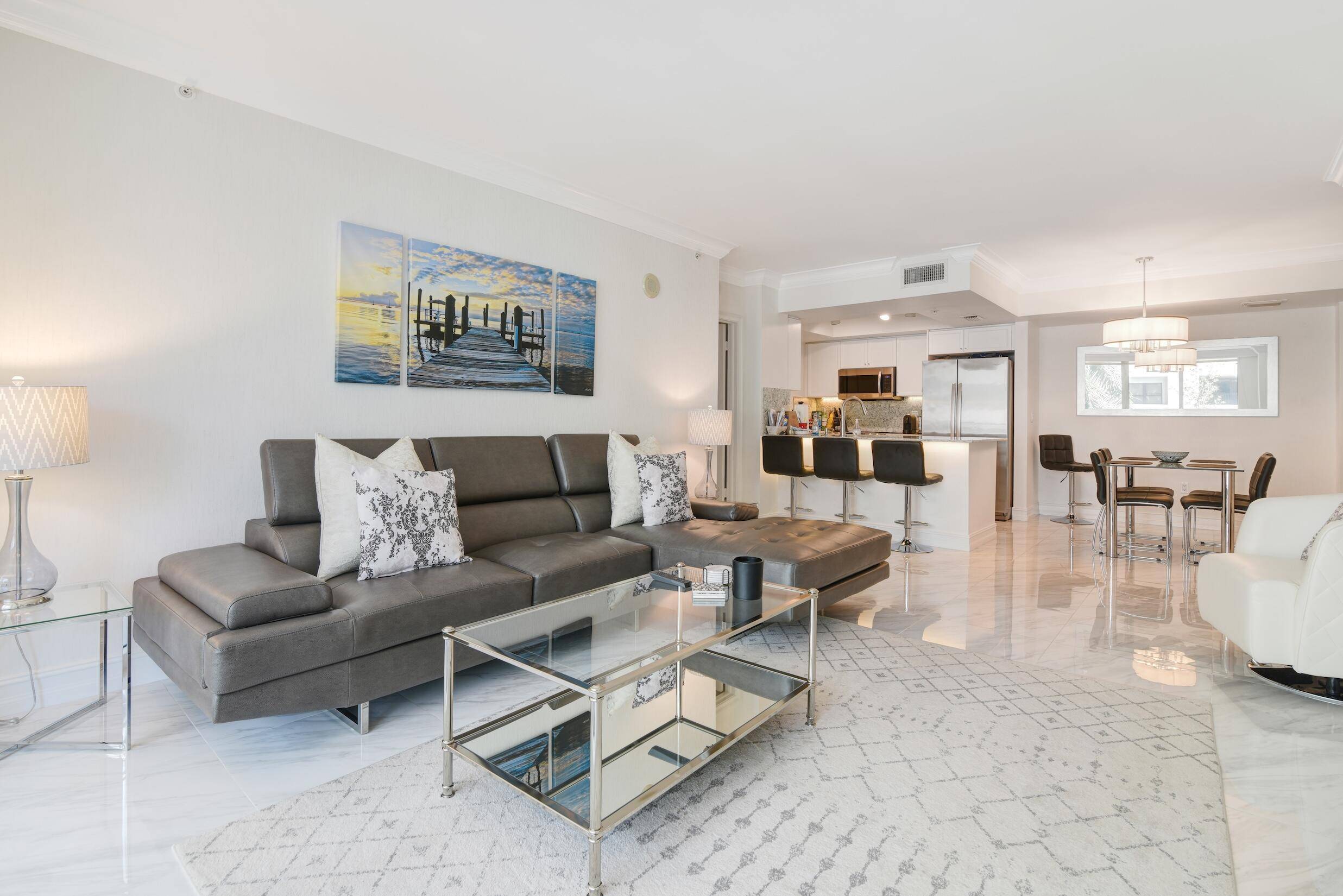 Boca Raton, FL 33432,99 SE Mizner BLVD 333