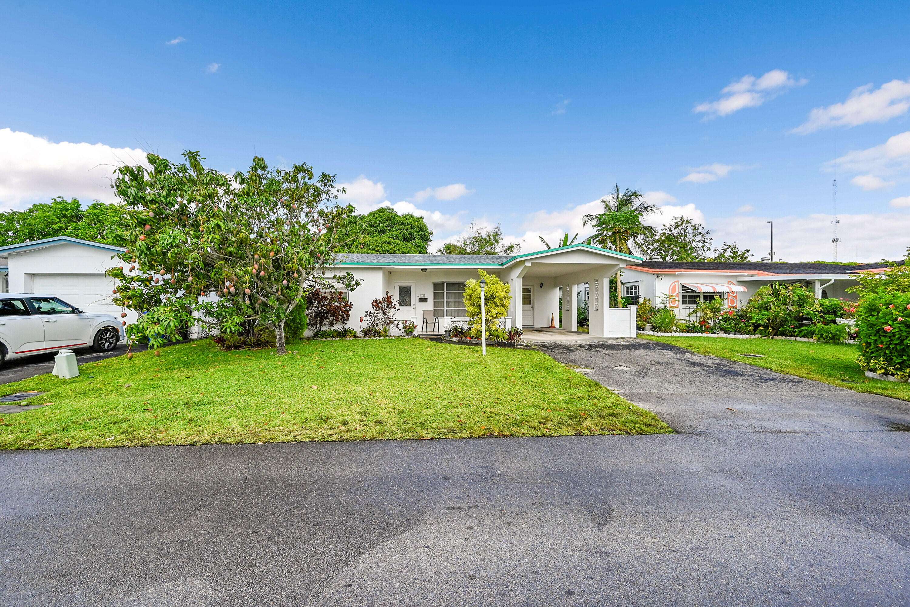 Lauderdale Lakes, FL 33319,4189 NW 52nd AVE