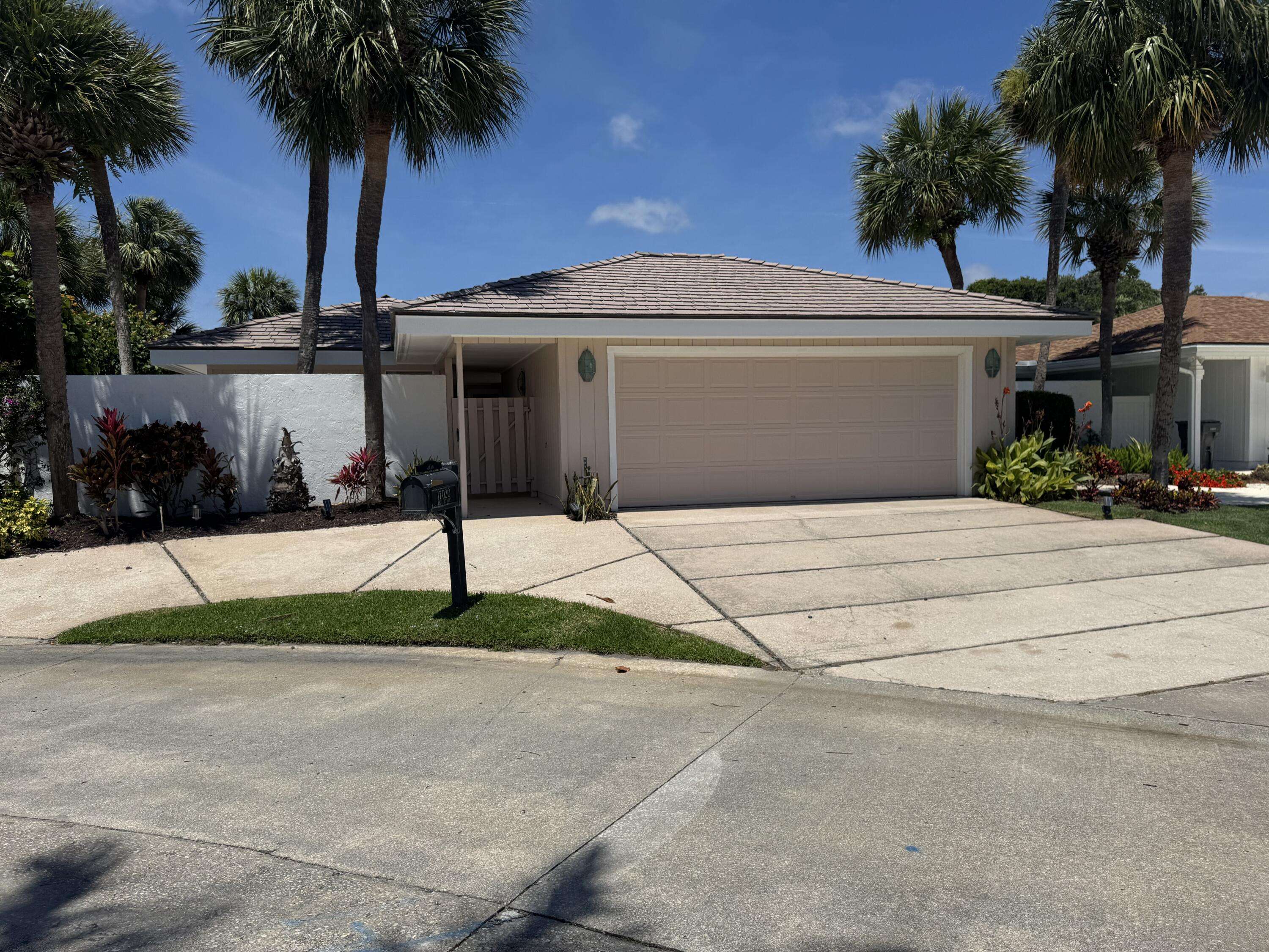 Jupiter, FL 33477,17020 Bay ST