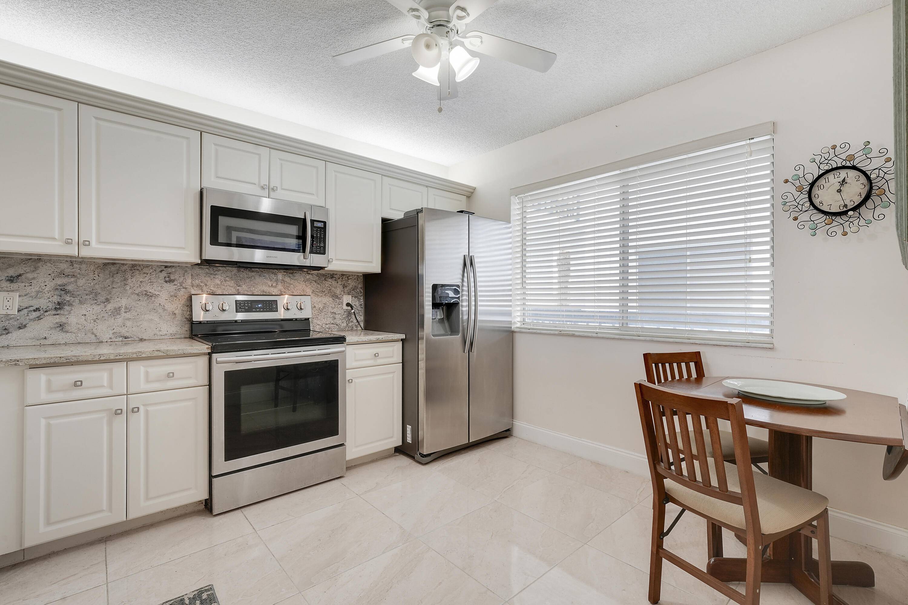 Lake Worth, FL 33467,6698 N 10th AVE 320