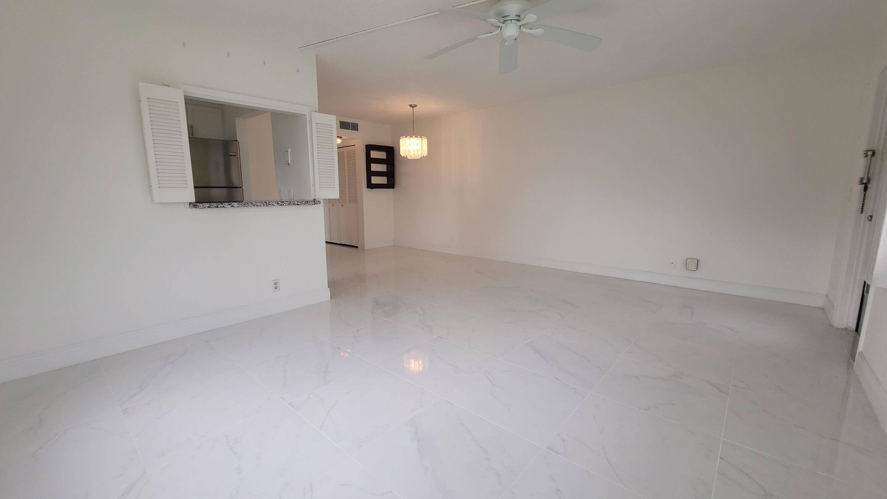 West Palm Beach, FL 33417,405 Windsor R