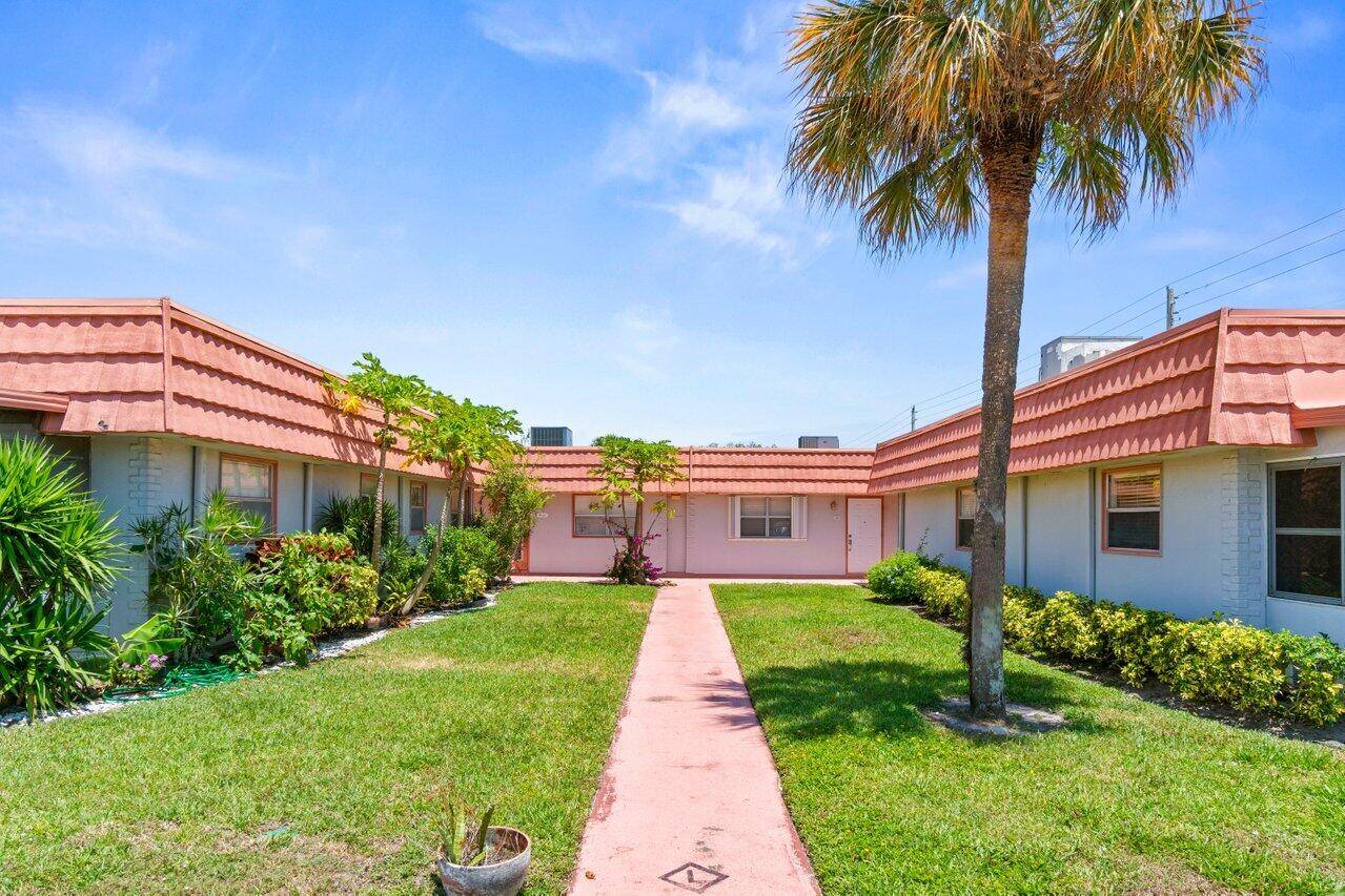 Delray Beach, FL 33446,266 Seville L