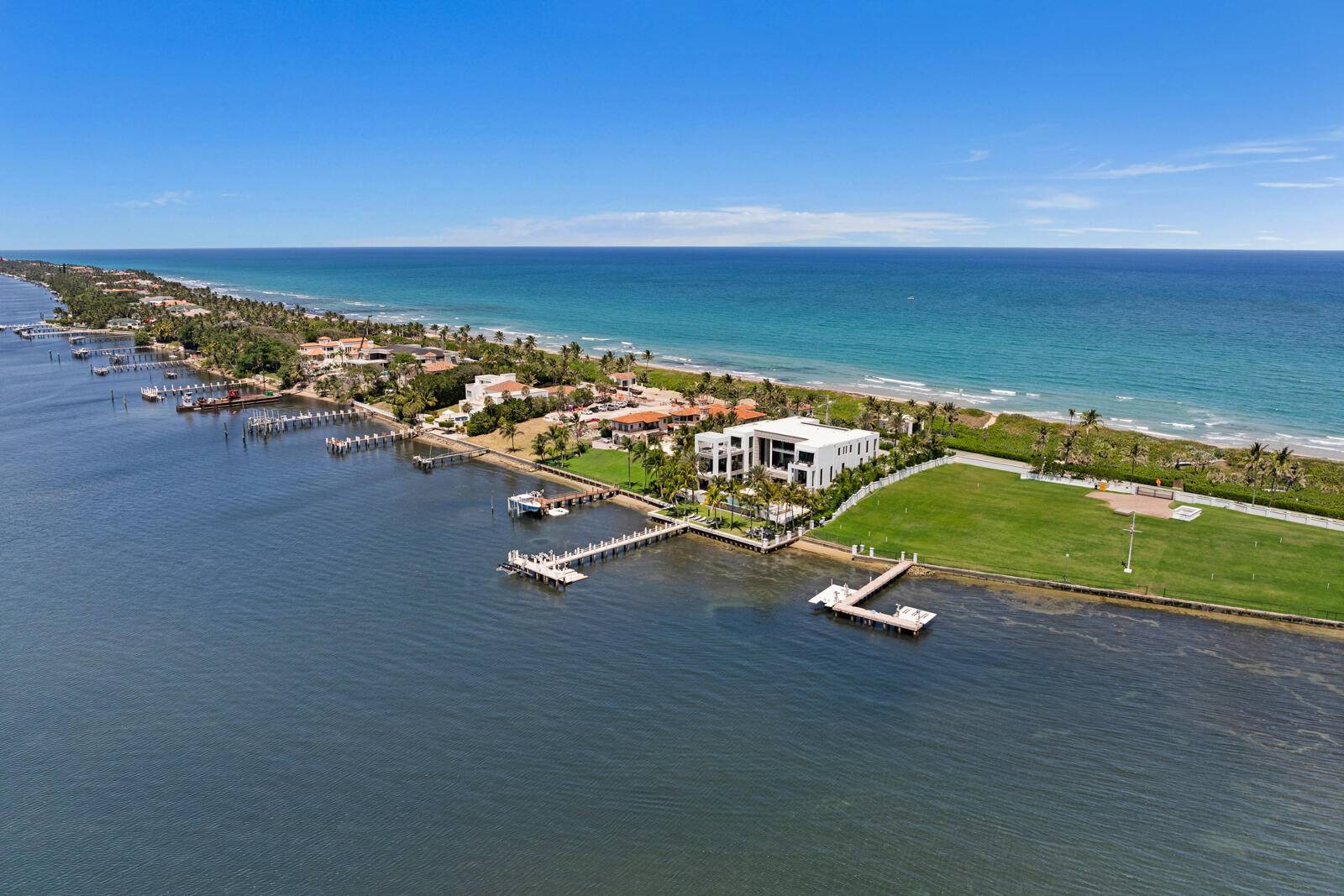 Manalapan, FL 33462,1940 S Ocean BLVD