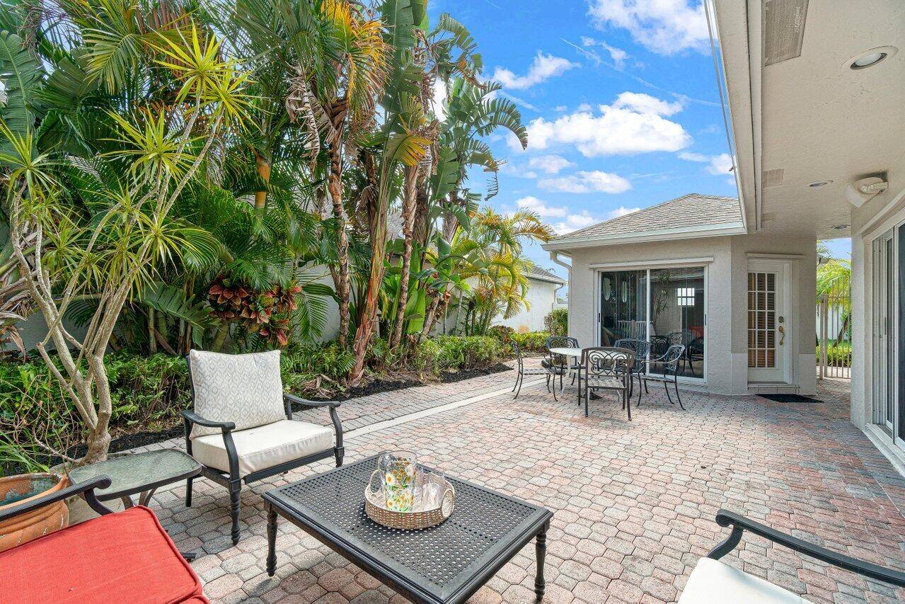 Royal Palm Beach, FL 33411,116 Stirrup LN