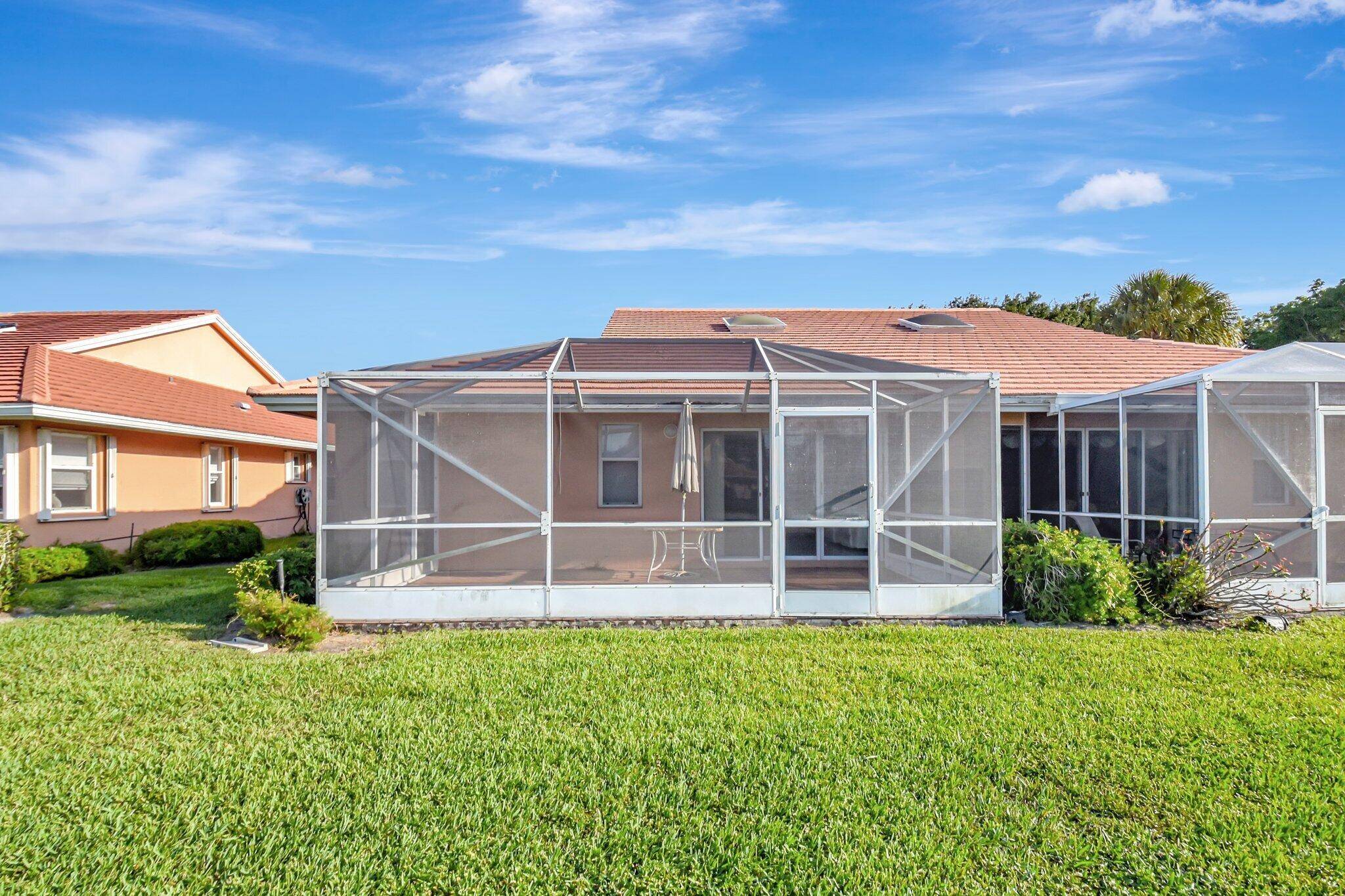 Boynton Beach, FL 33437,5707 Royal Lake CIR