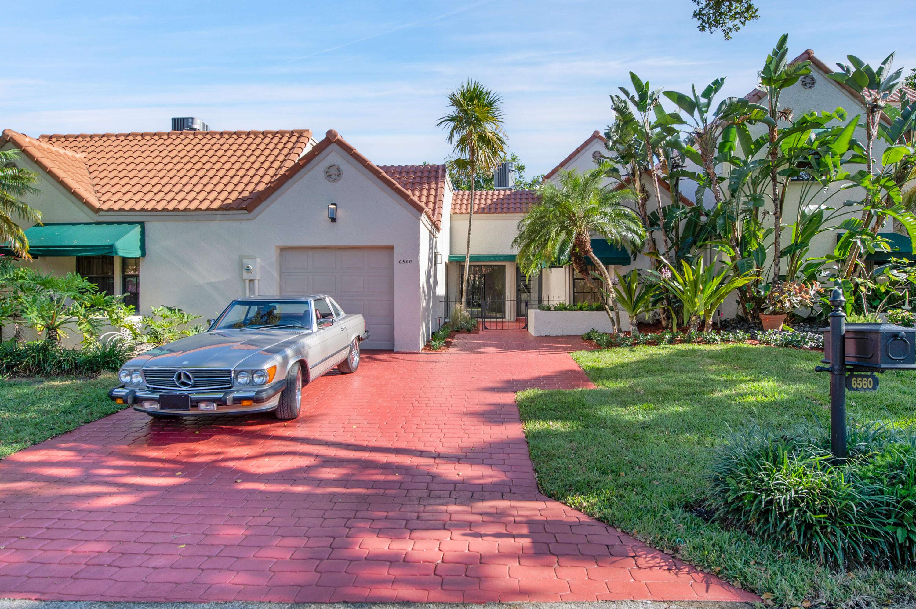 Boca Raton, FL 33433,6560 Las Flores DR