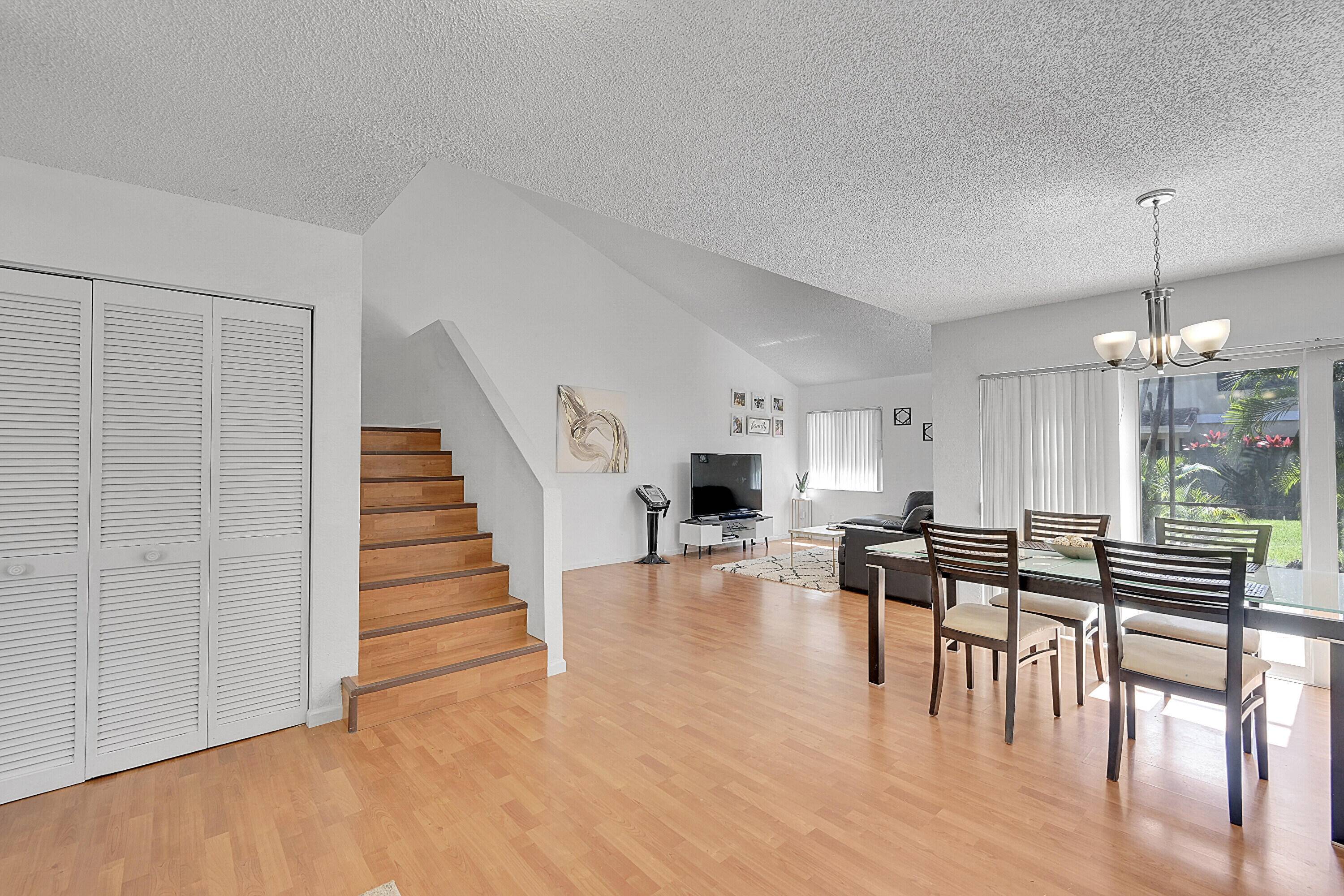 Boca Raton, FL 33433,6134 Belleza LN
