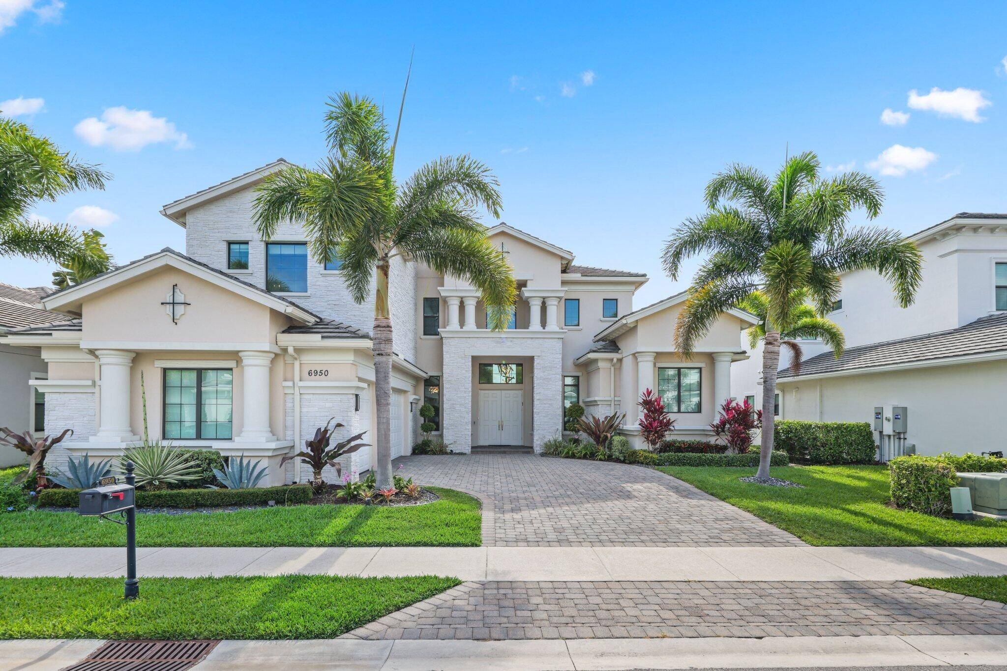 Boca Raton, FL 33496,6950 NW 25th WAY