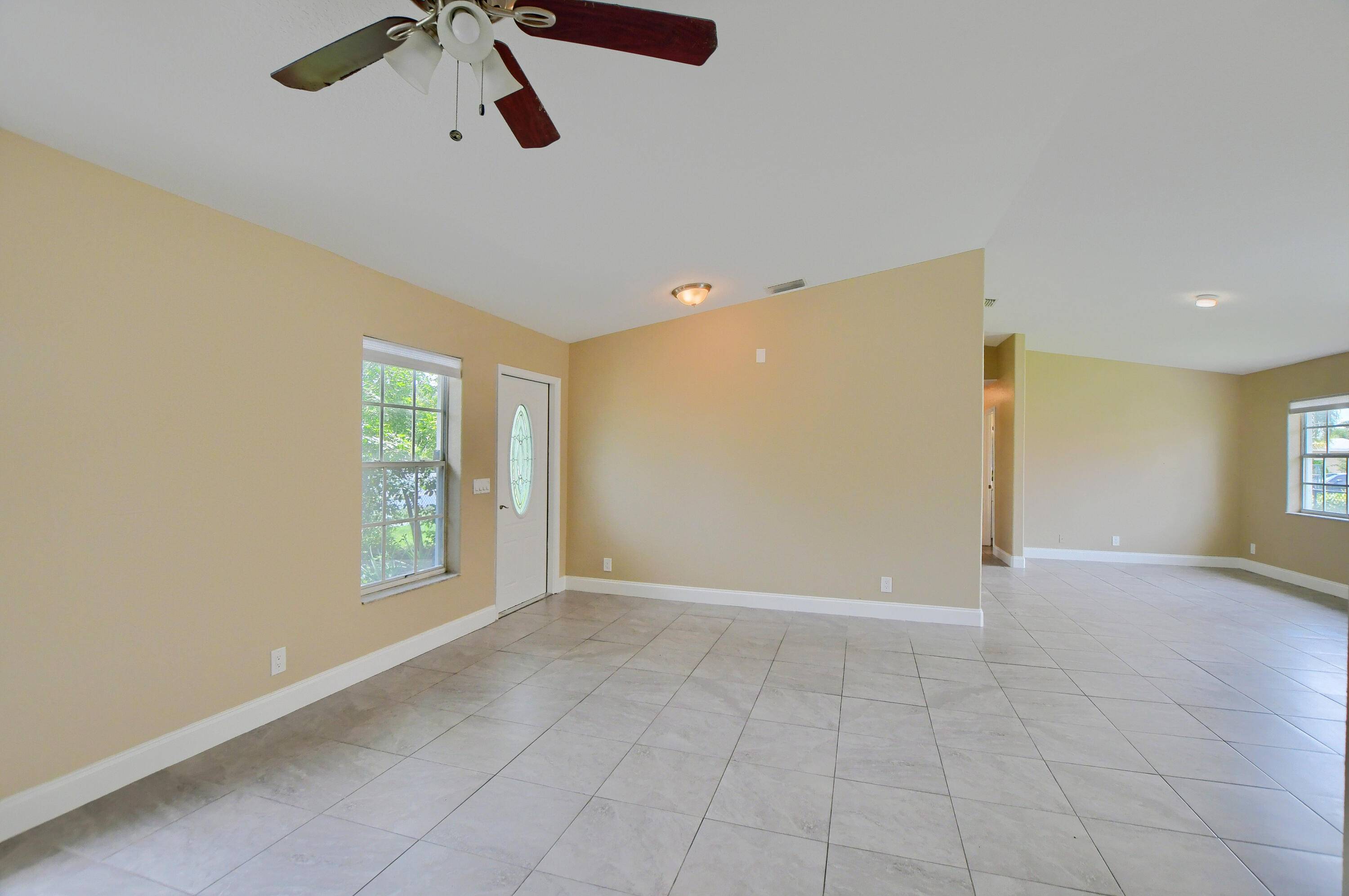 Delray Beach, FL 33444,102 SW 13th AVE