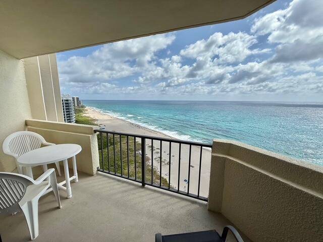Singer Island, FL 33404,2800 N Ocean DR A-24d