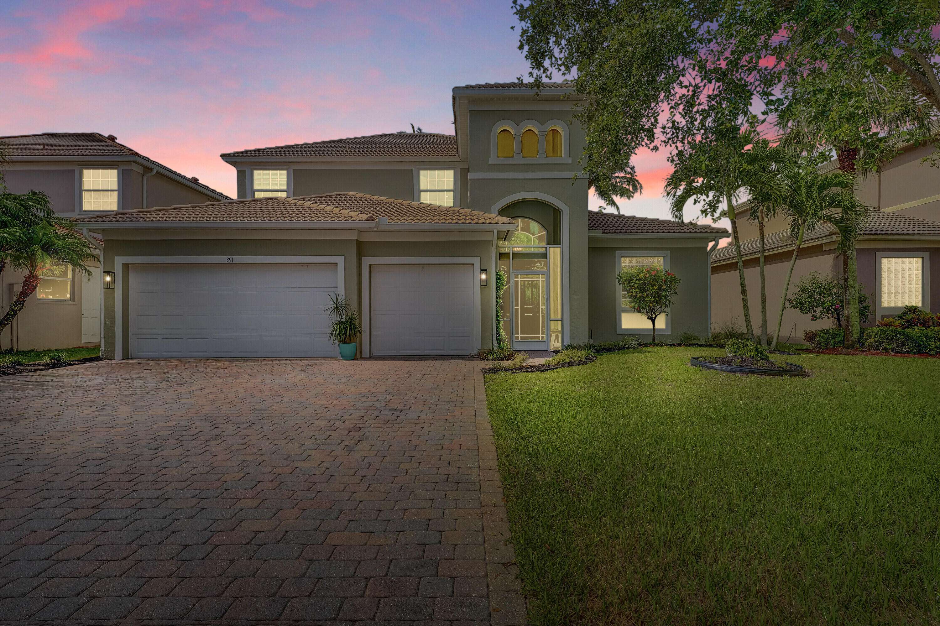 Port Saint Lucie, FL 34983,391 NW Sheffield CIR