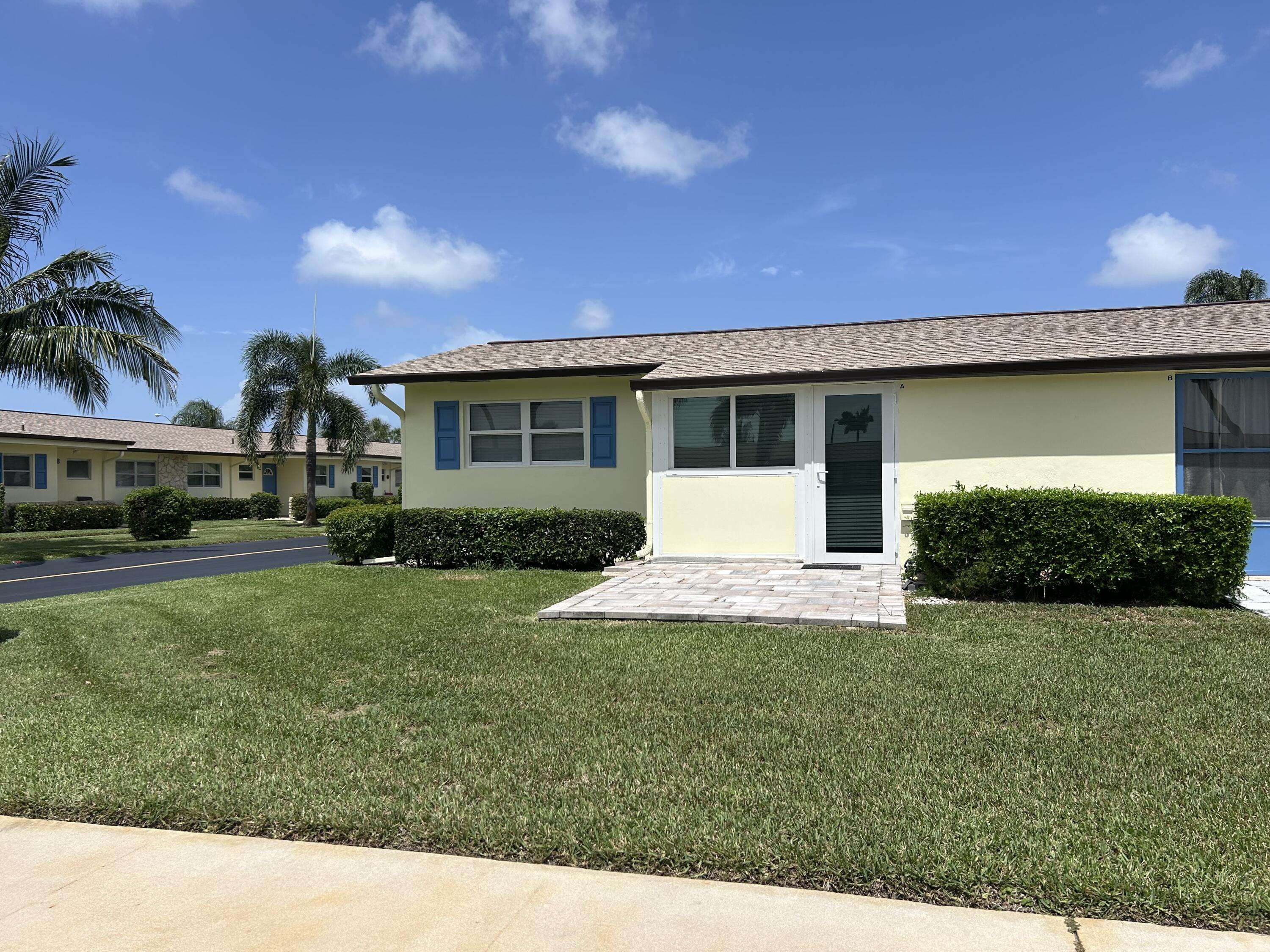 West Palm Beach, FL 33415,2844 E E Crosley A DR A