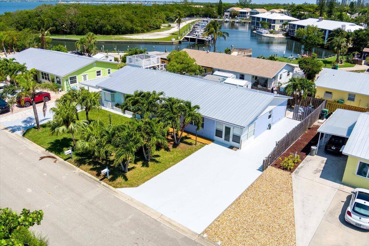 Jensen Beach, FL 34957,71 S Las Olas DR