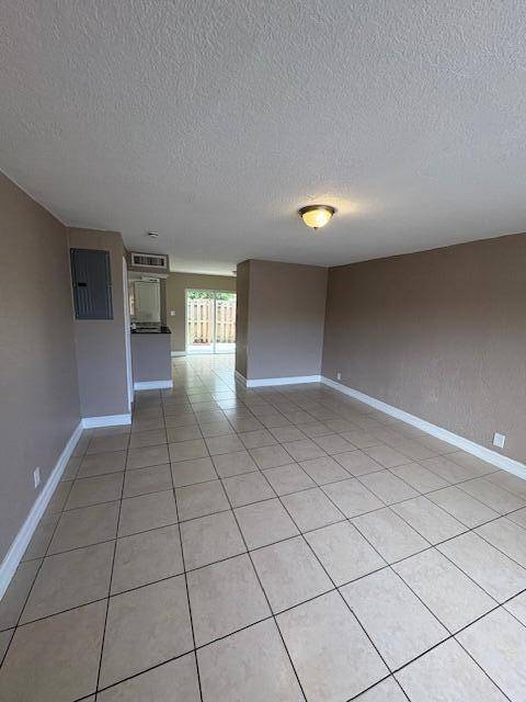 Lauderhill, FL 33313,5955 NW 20th ST