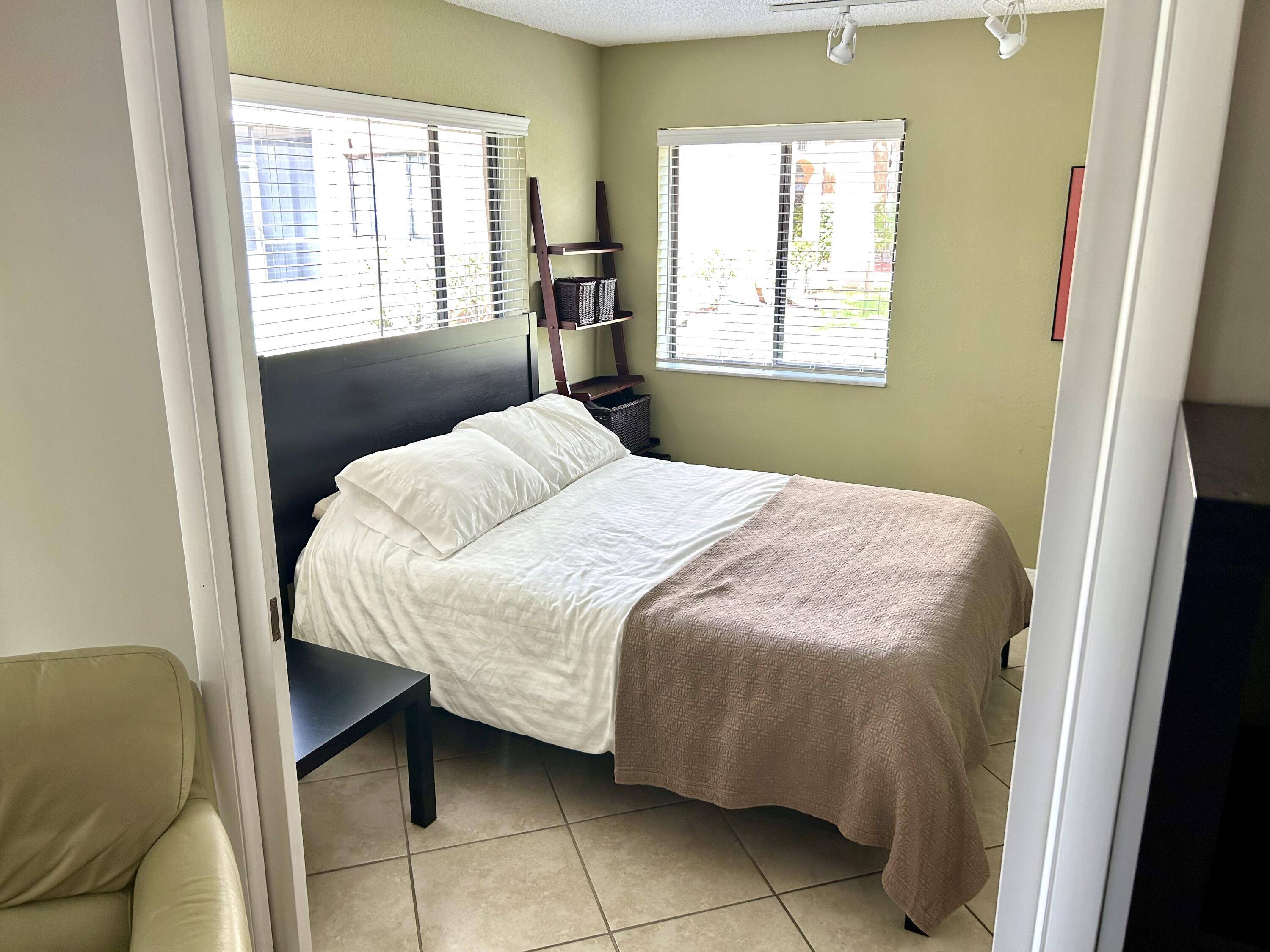 Boynton Beach, FL 33437,11231 Green Lake DR 104