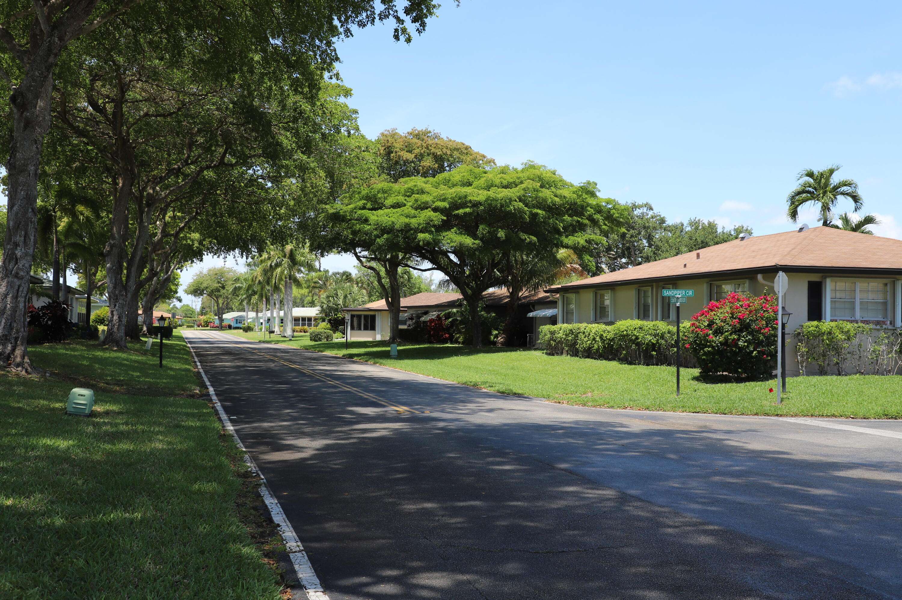 Delray Beach, FL 33445,521 Sandpiper CIR
