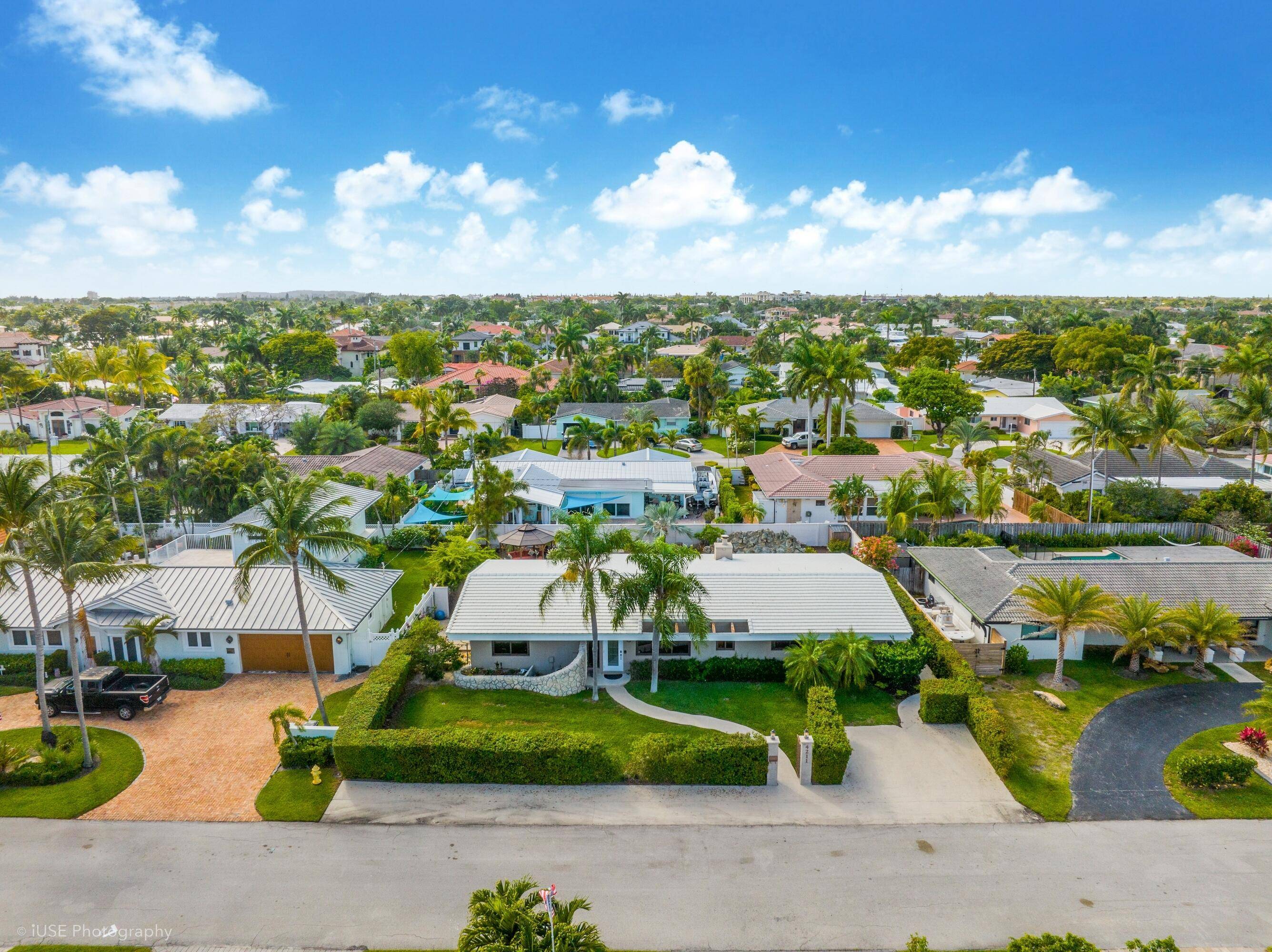 Lighthouse Point, FL 33064,4211 NE 26th TER