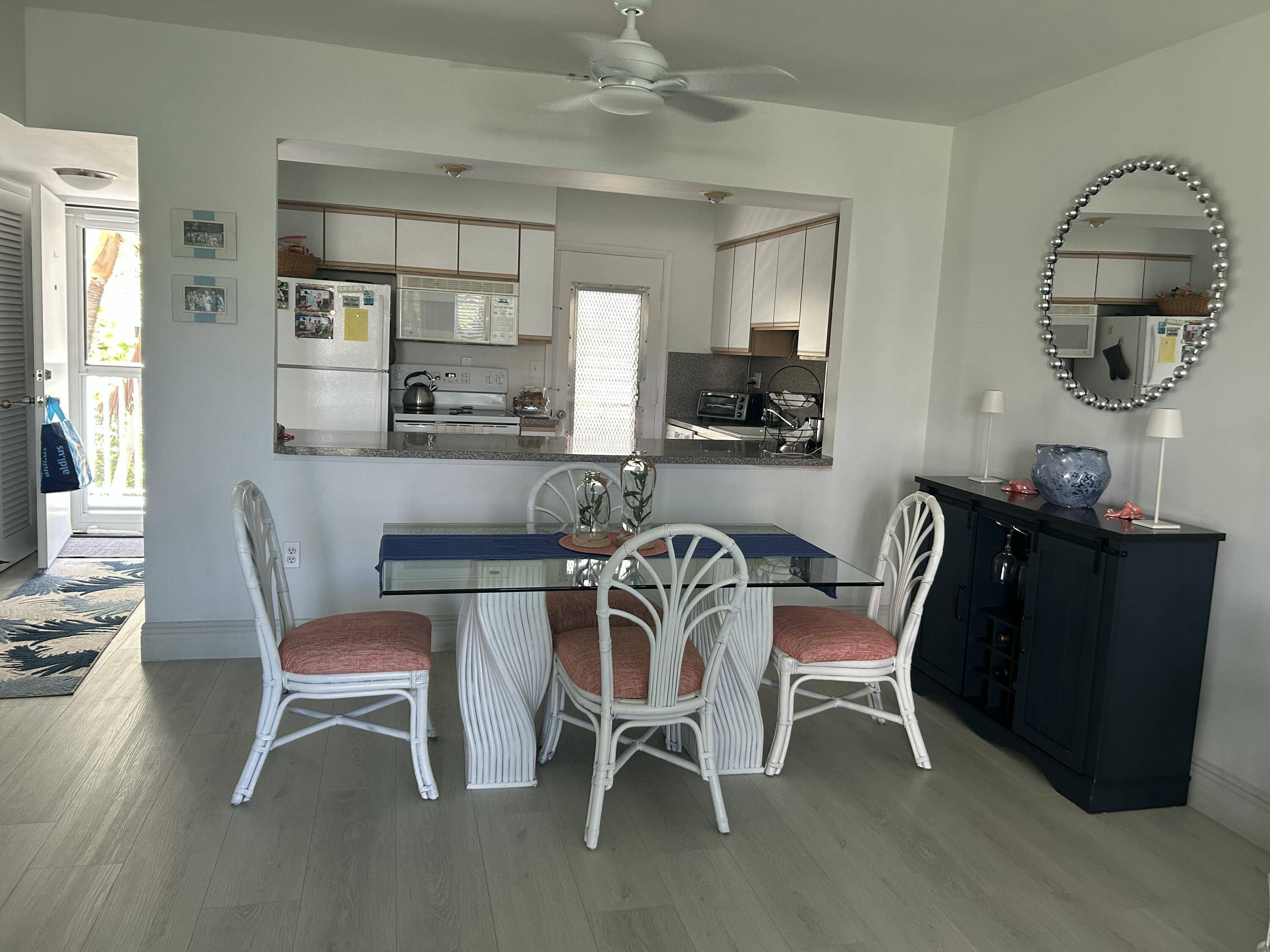 Boca Raton, FL 33432,2760 Banyan Road 25